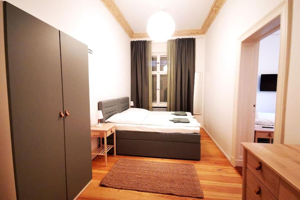 Two-Bedroom Apartment photo 2