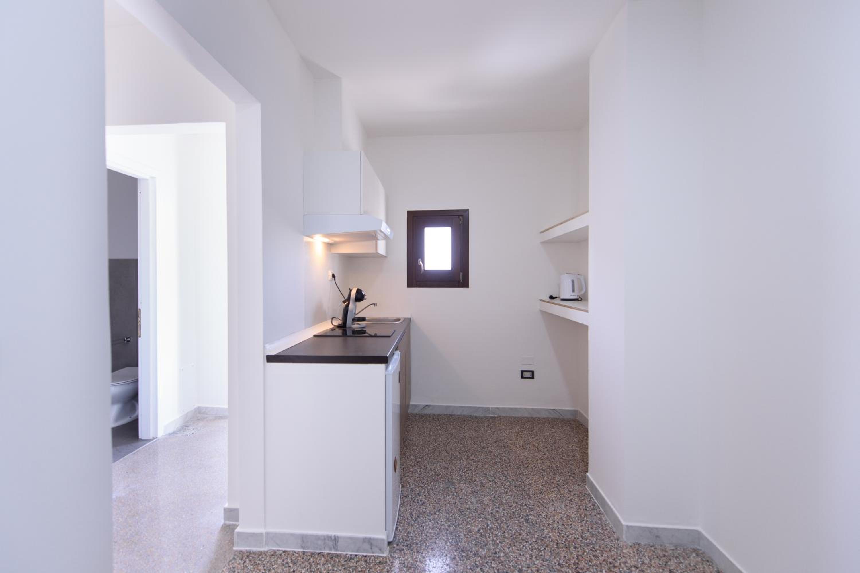 Family Room with Private Bathroom photo 3