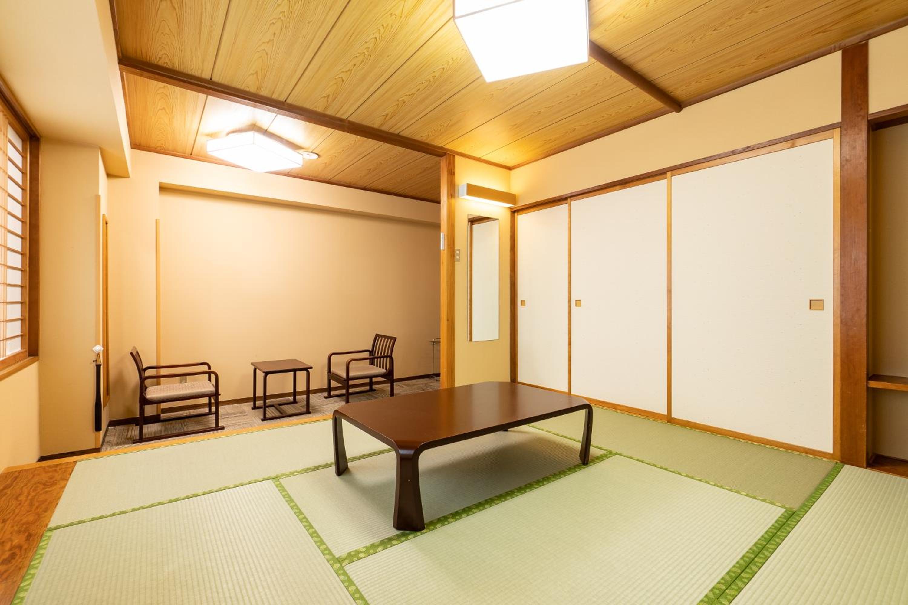 Japanese-Style Room - Photo 1