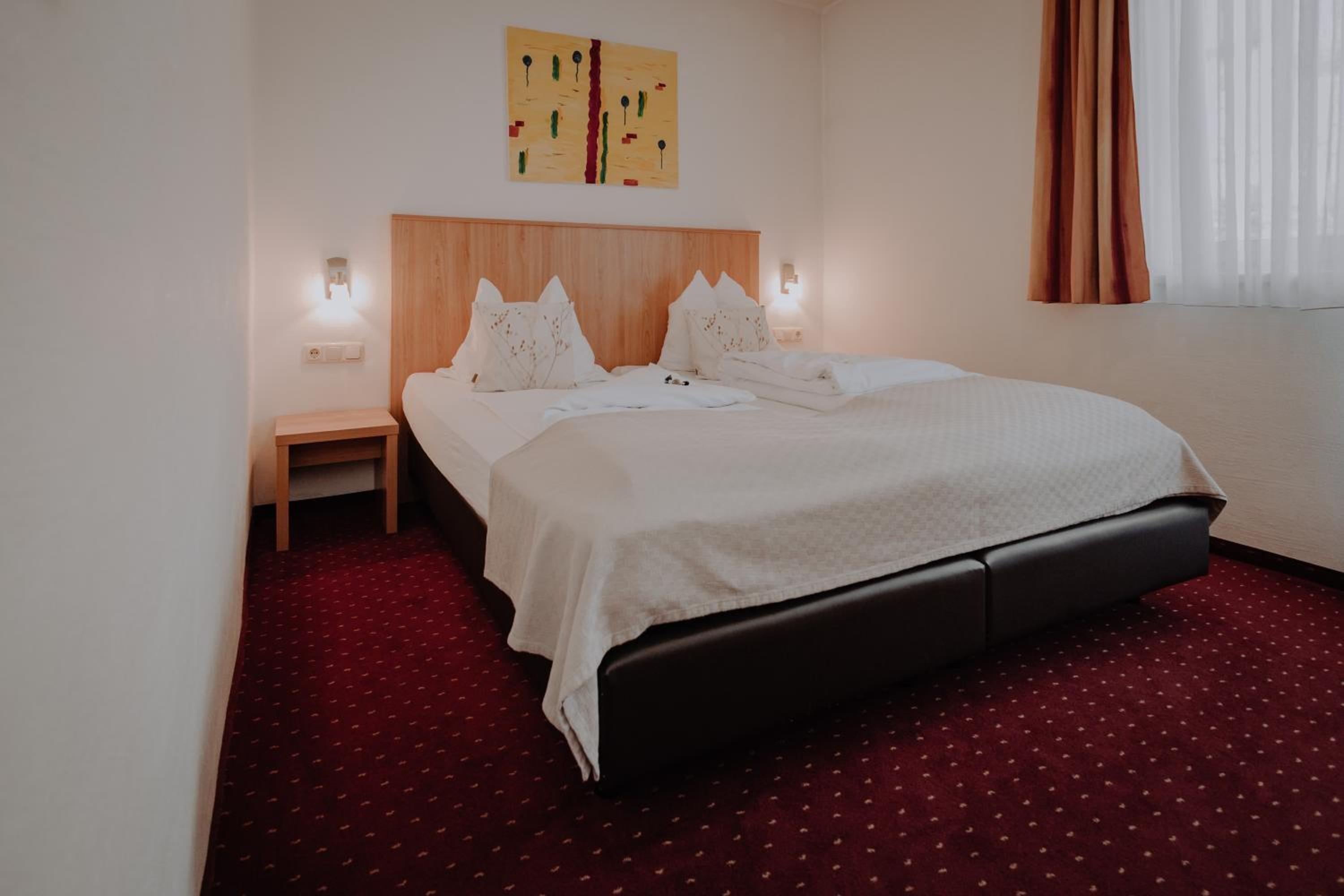 Standard Double or Twin Room with Balcony photo 1