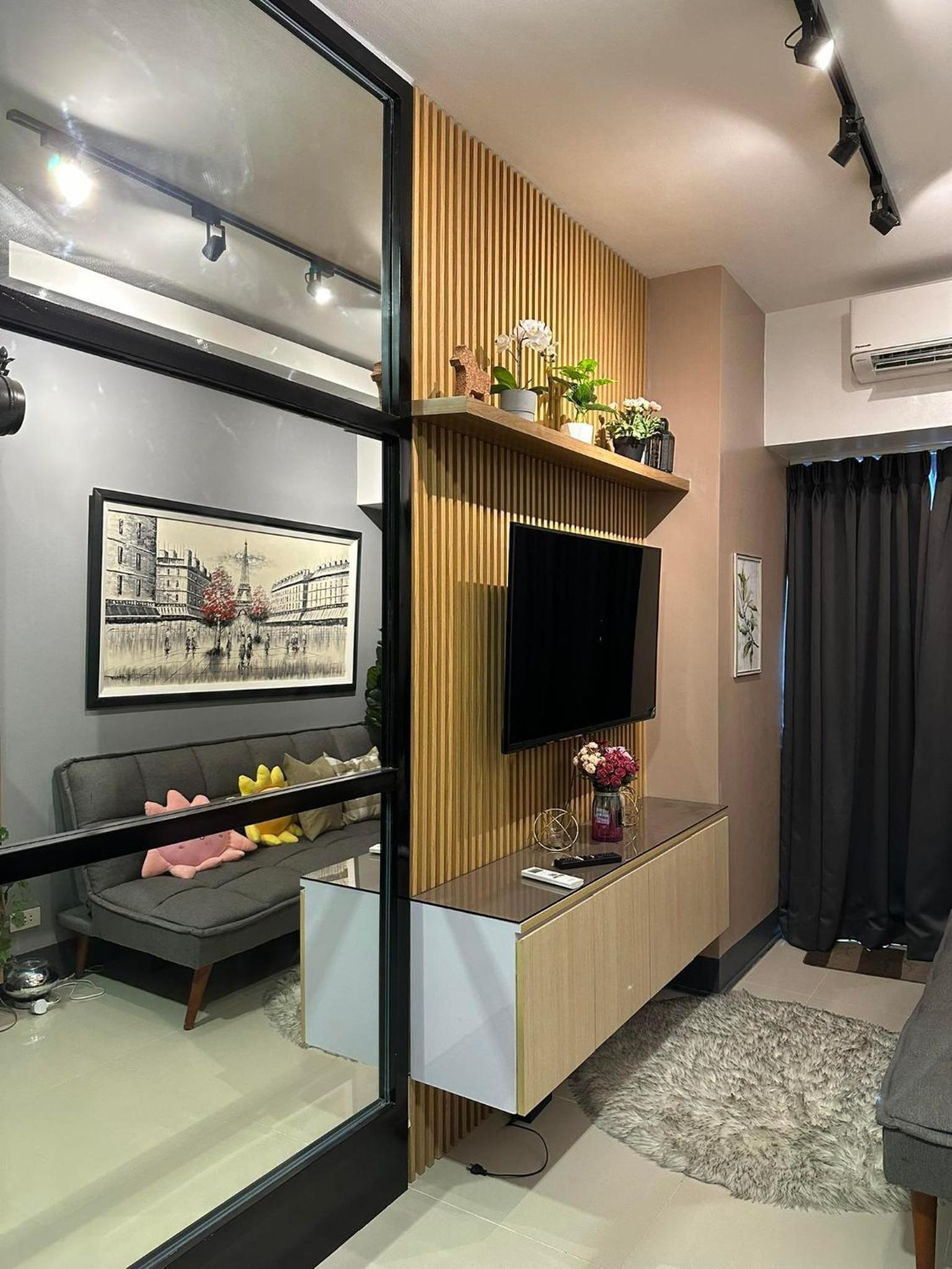带阳台的公寓