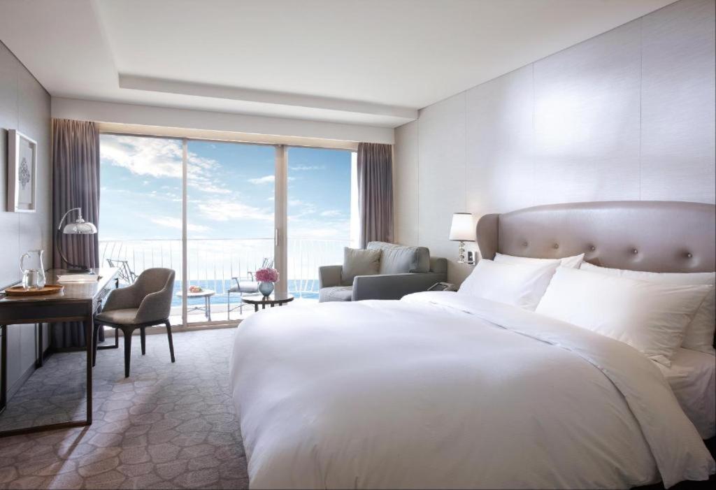 Special Offer - Deluxe Double Room with Sea View - Main Building - Photo 1