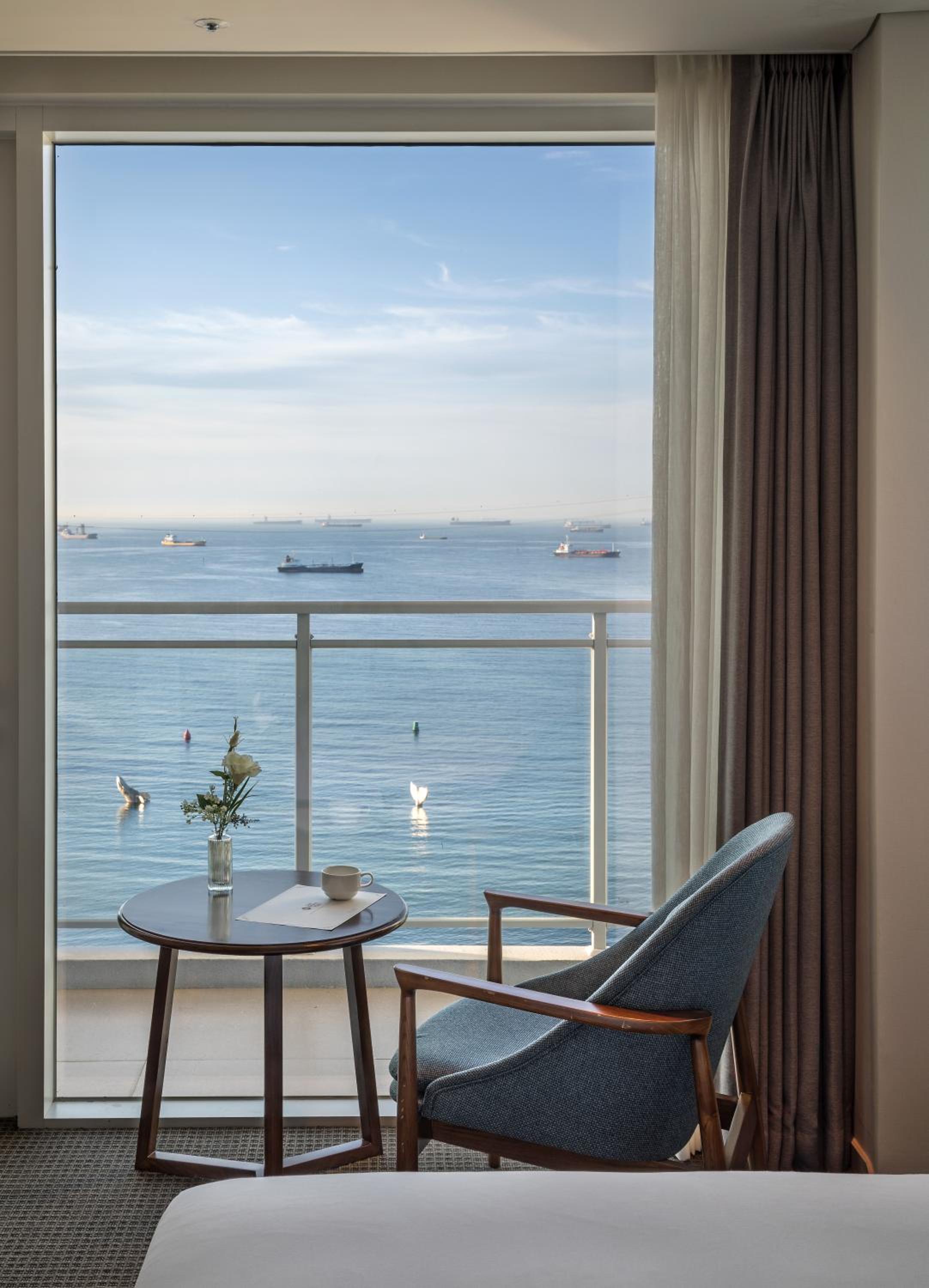 Suite with Sea View and Terrace - Photo 2