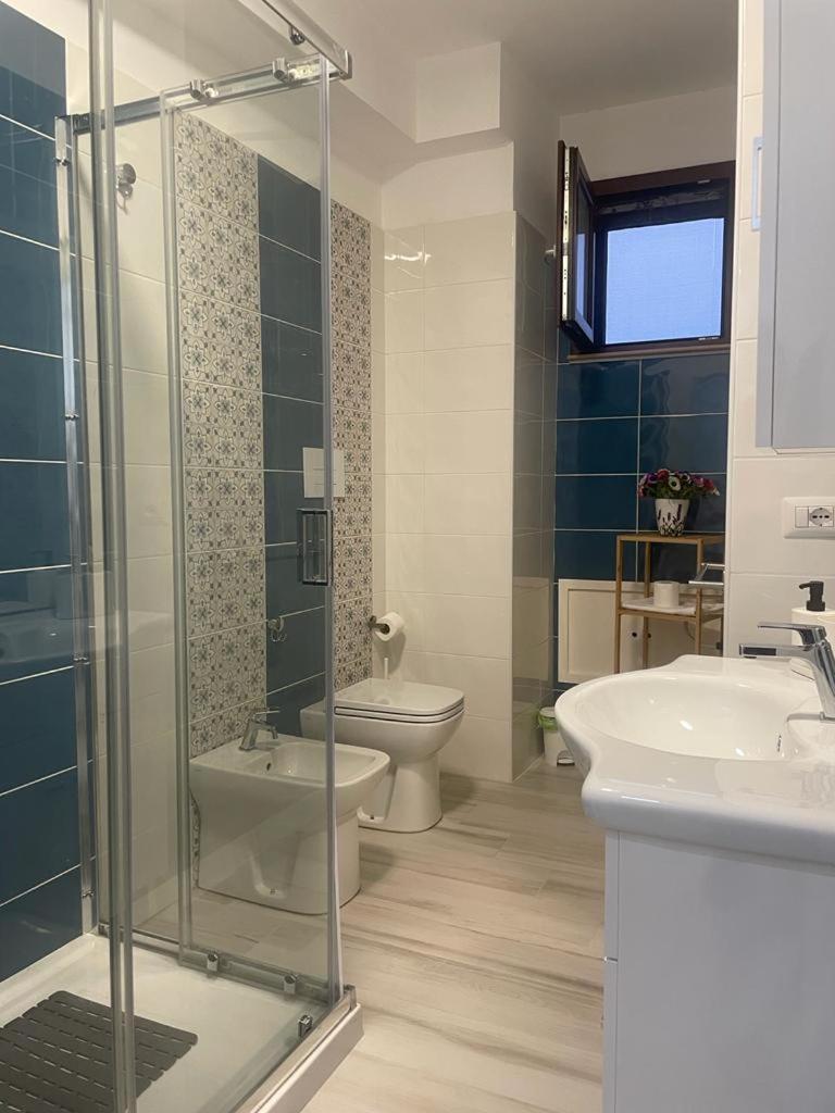 Large Double or Twin Room - Photo 5
