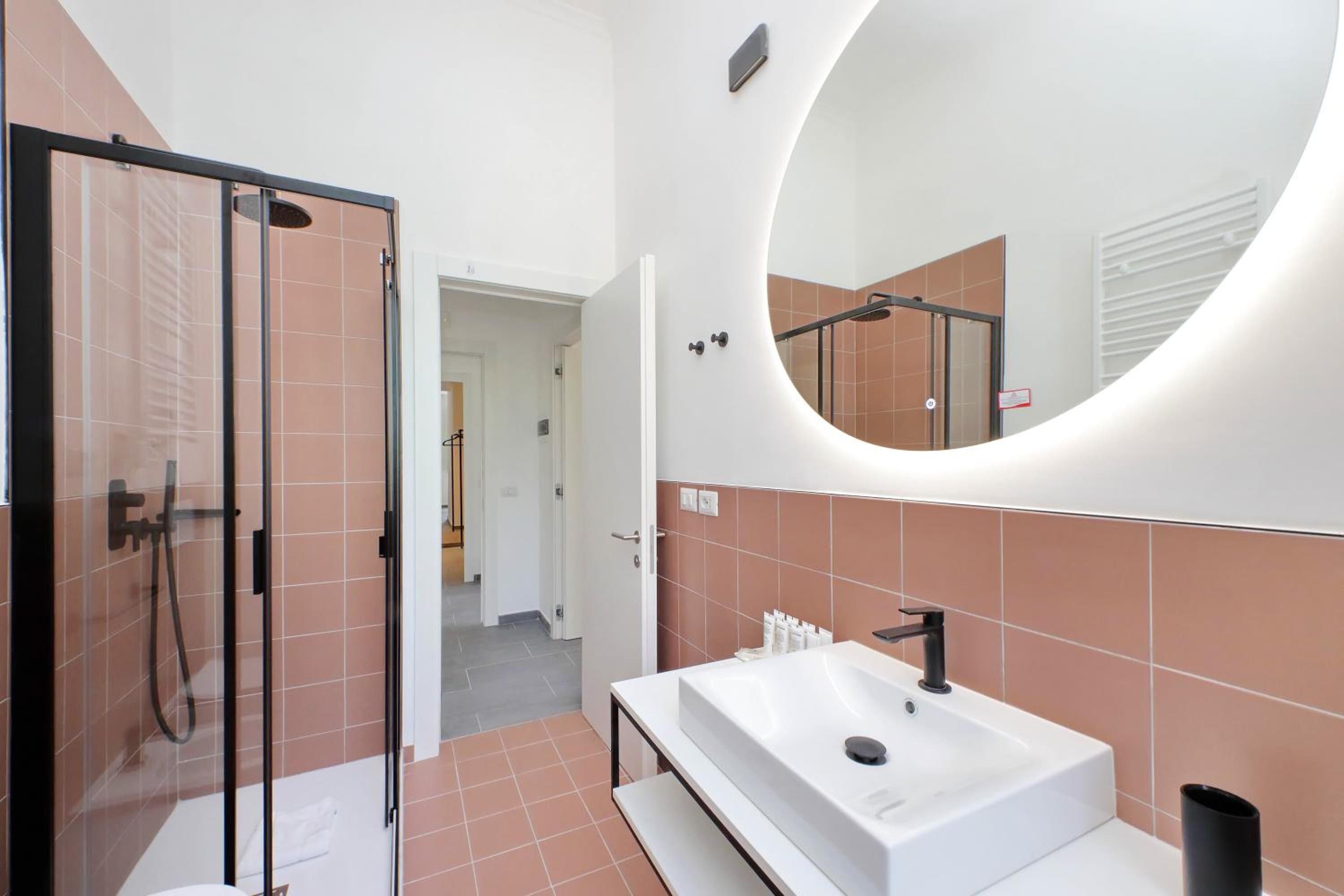 Deluxe Triple Room photo 2