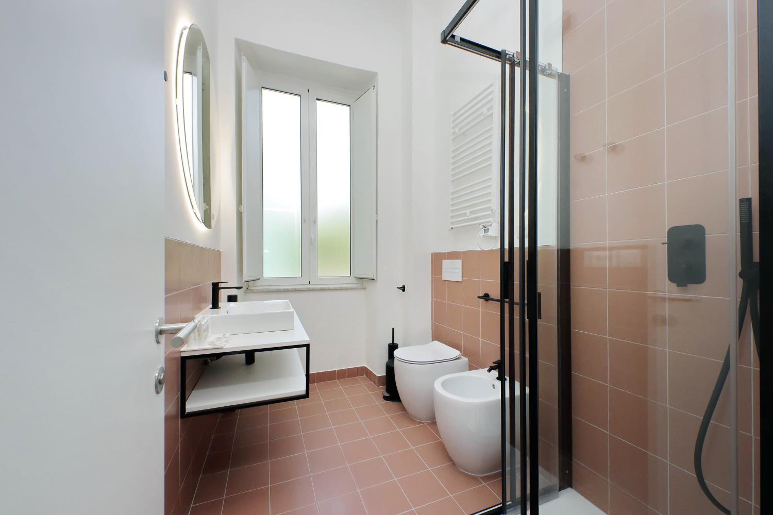 Deluxe Triple Room photo 3