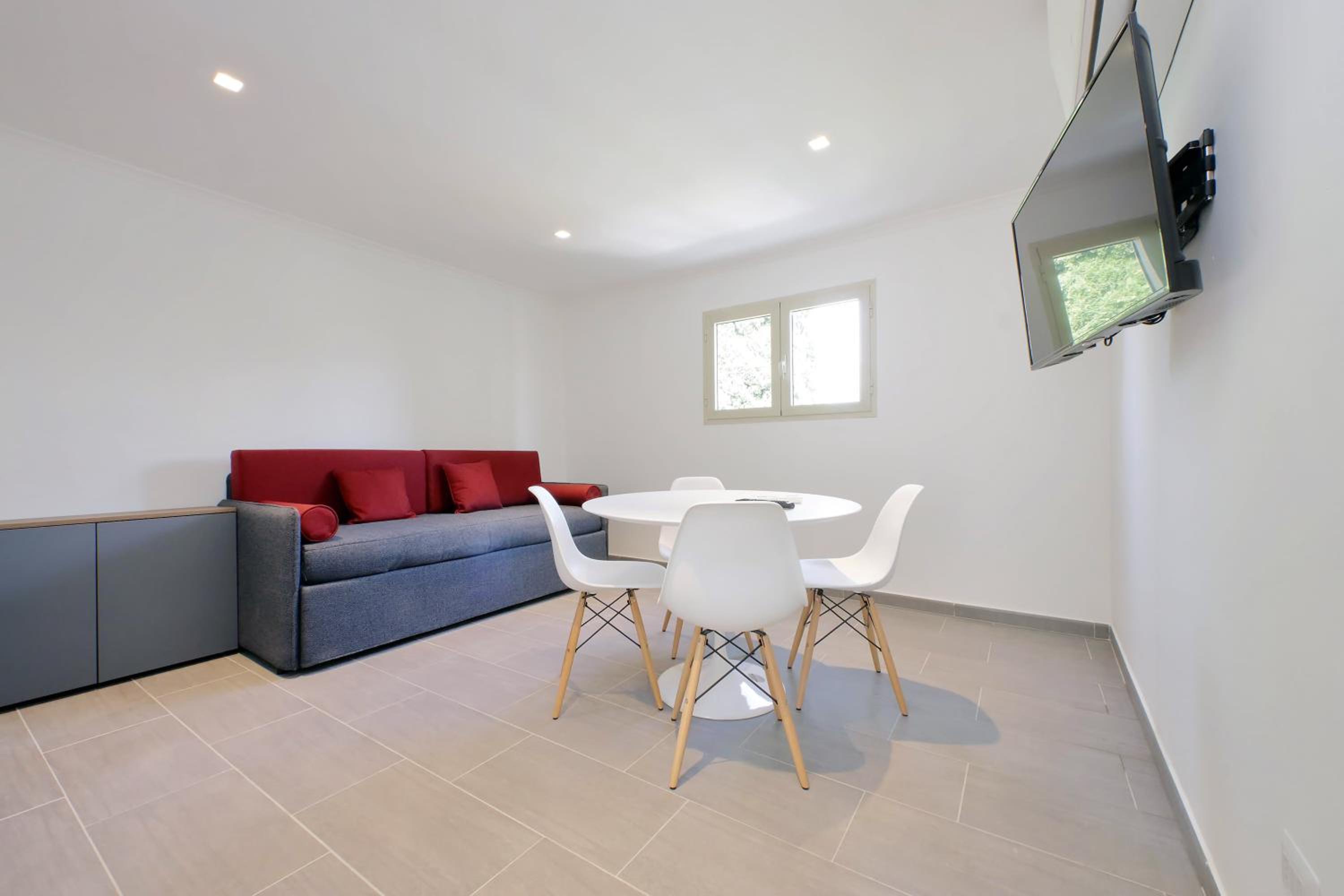 Studio with Terrace