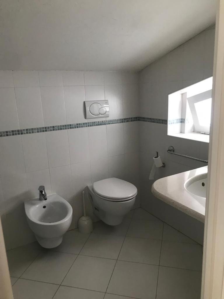 Economy Double Room - Photo 9