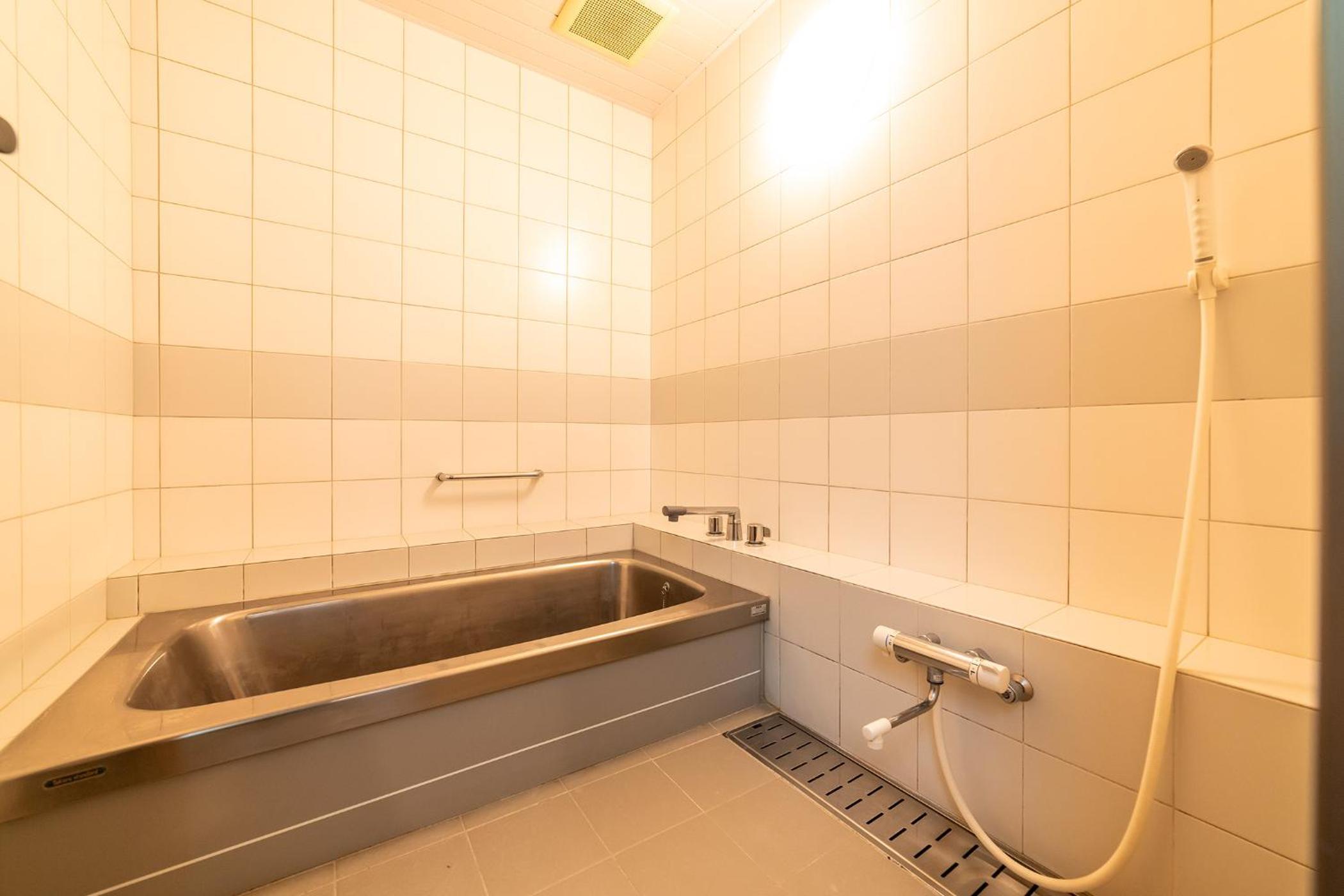 Superior Japanese-Style Triple Beds(River Side) - Indoor Bath - Non-Smoking photo 2