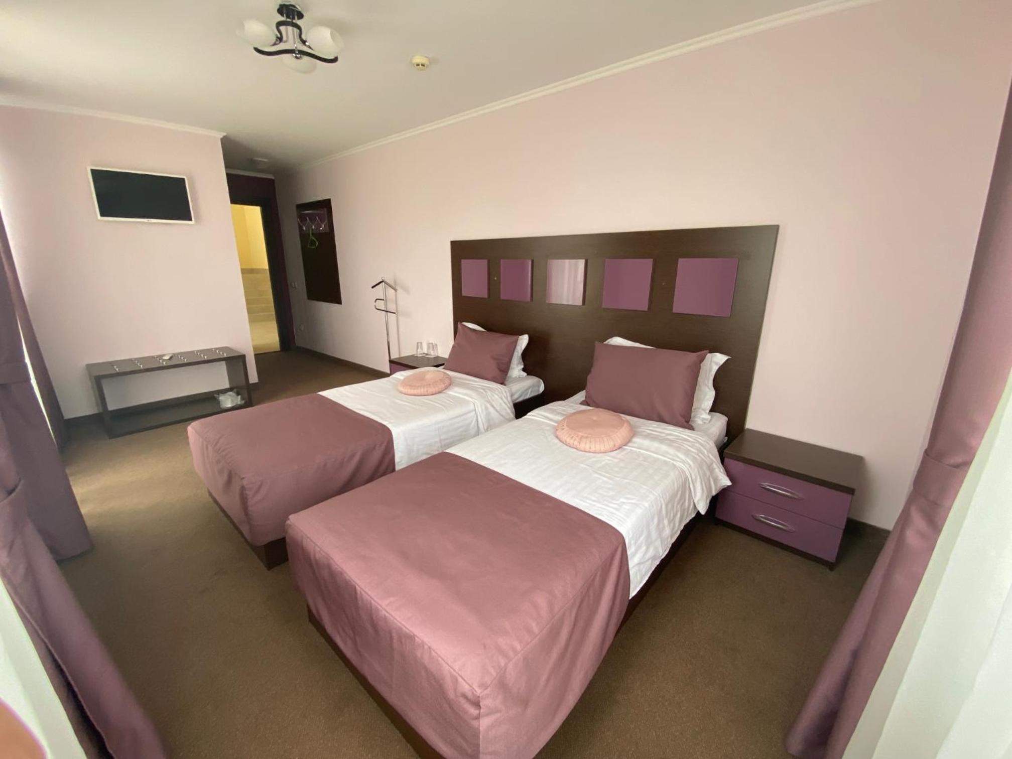 Superior Double or Twin Room photo 2