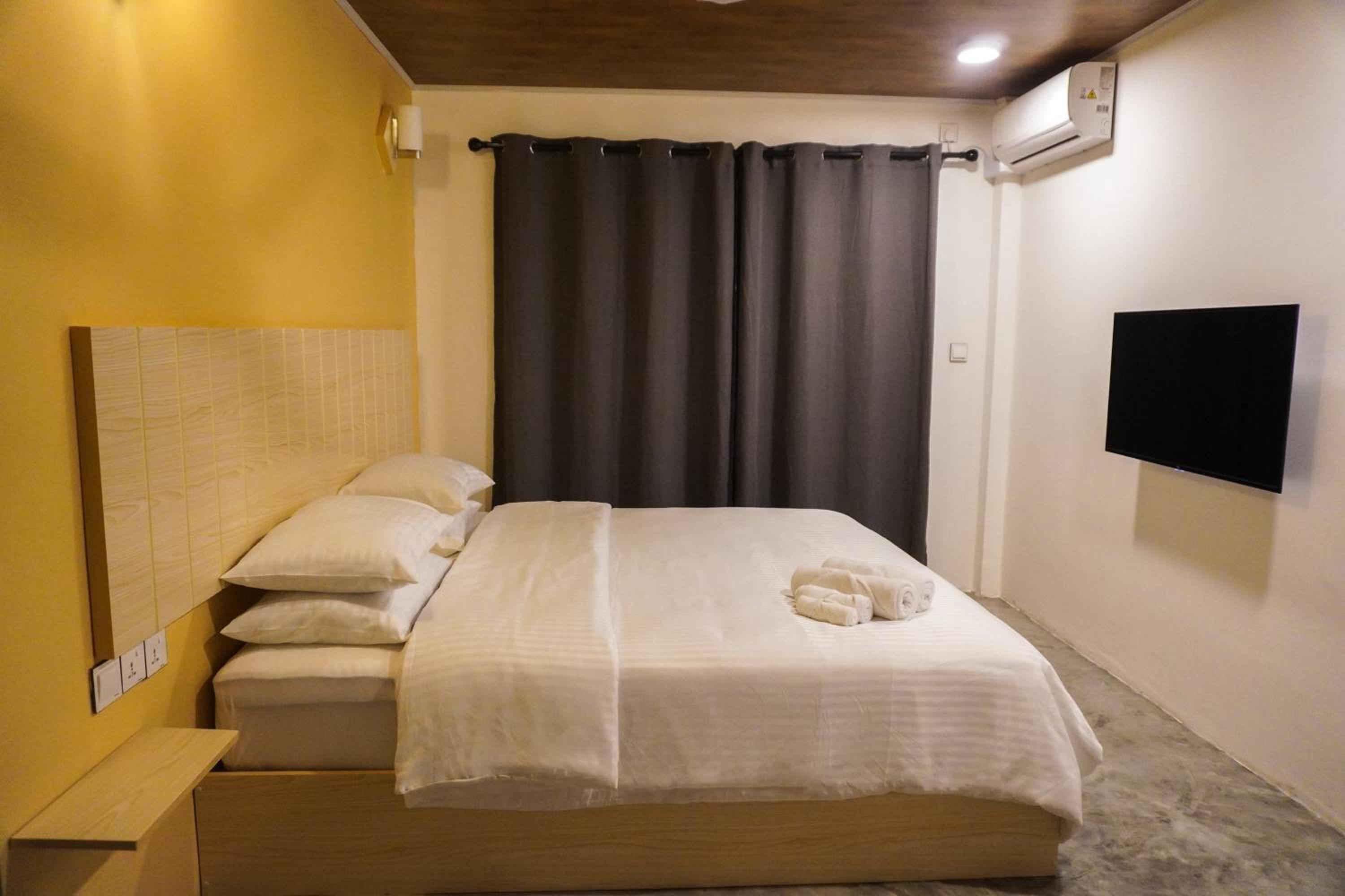 Standard Double Or Twin Room photo 3