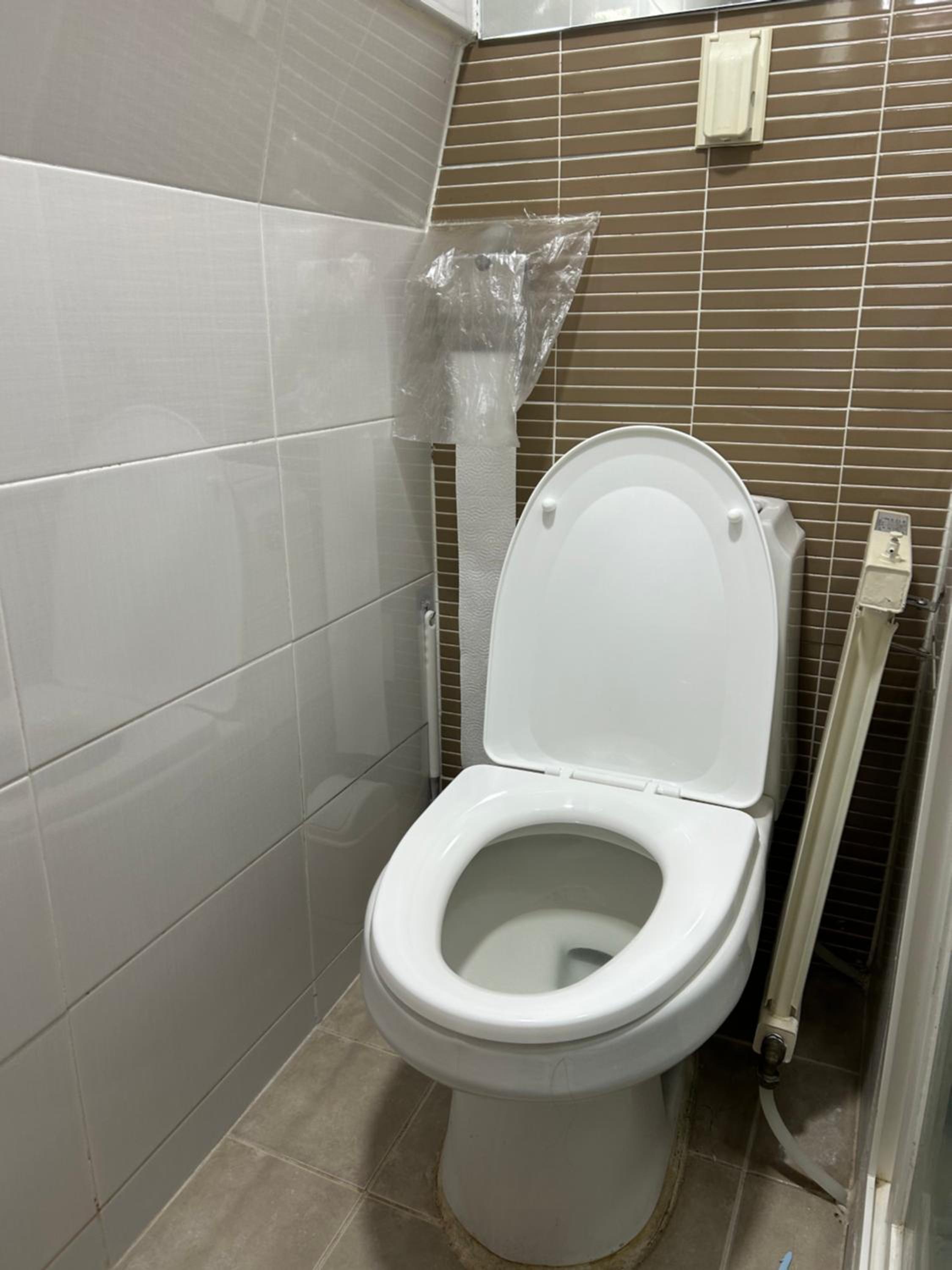Single Room - Photo 6