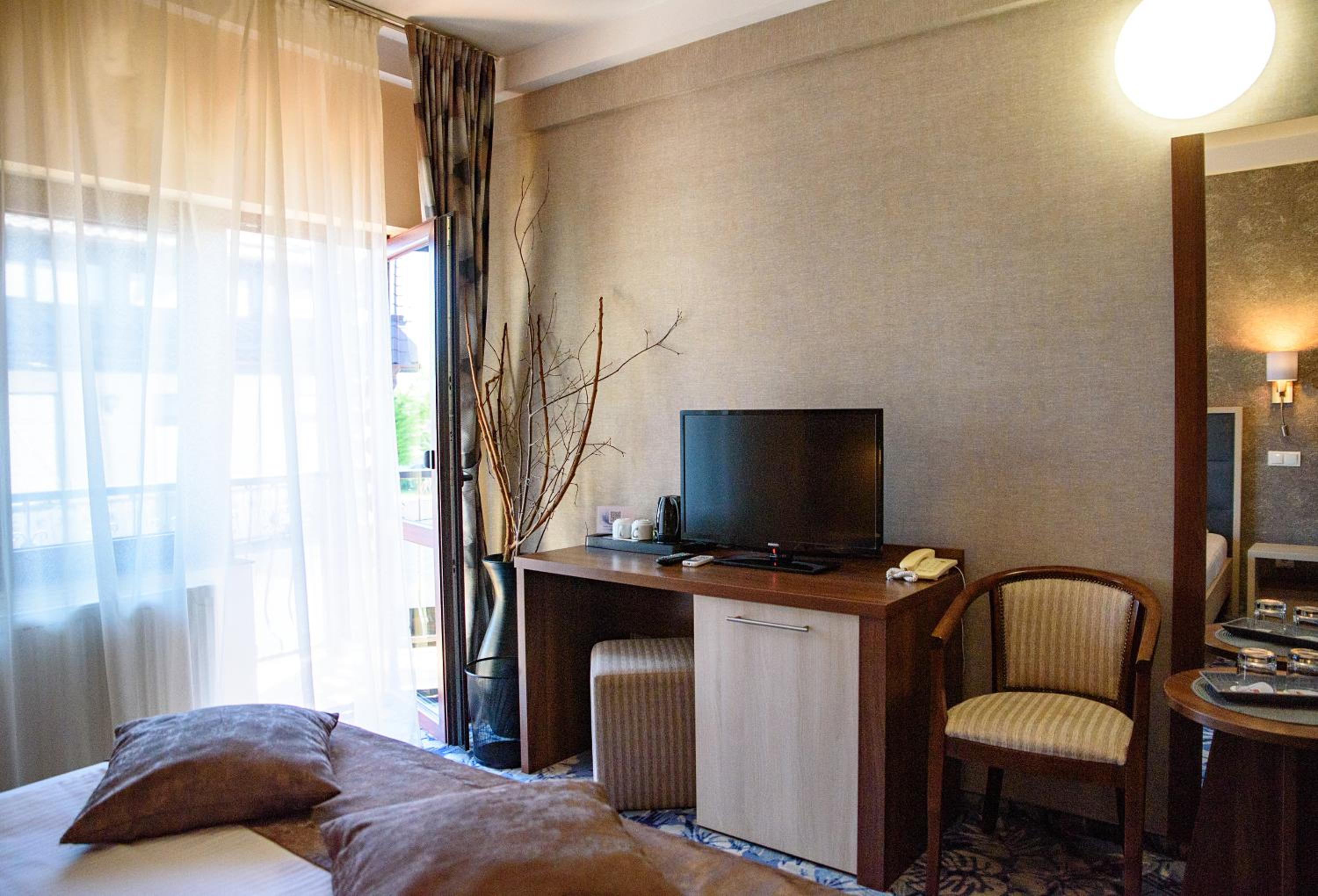 Double Room - Photo 2