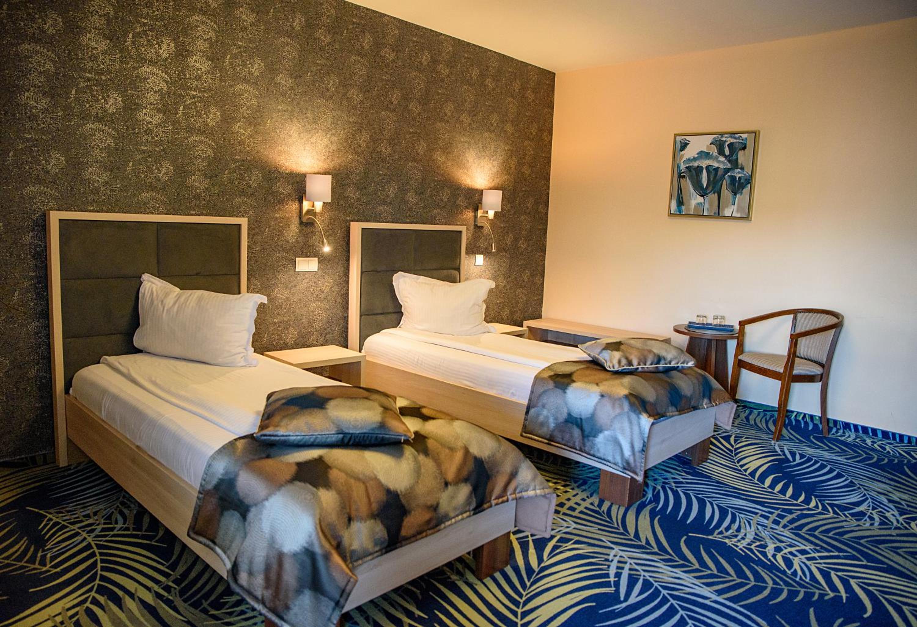 Two-Bedroom  Family Suite - Photo 18