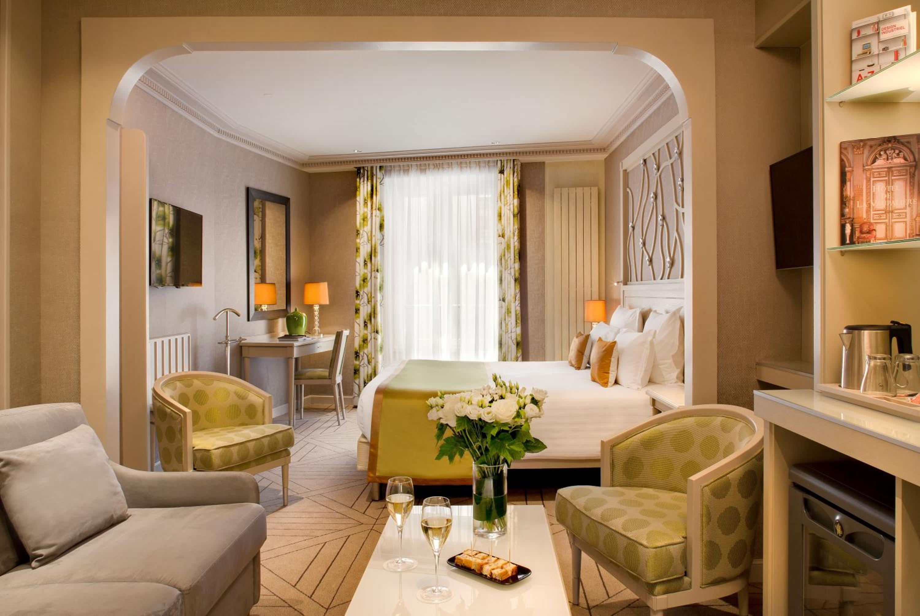 Deluxe Double or Twin Room