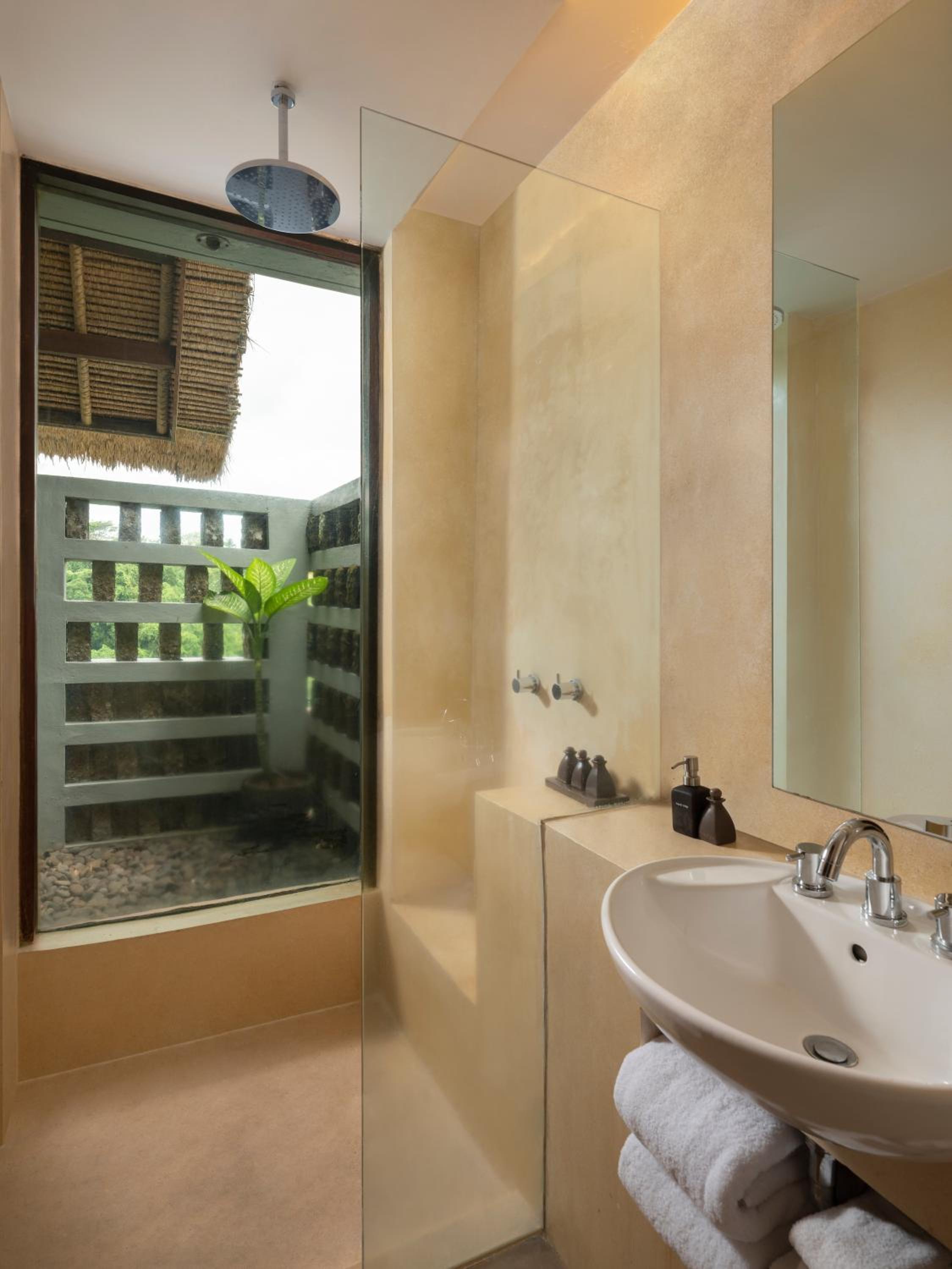 King Room,Daily Afternoon Tea, Complimentary 60-minute photography session with one photo included, Daily schedule shuttle service to Ubud, Daily wellness activities, Bicycles for personal use around the resort