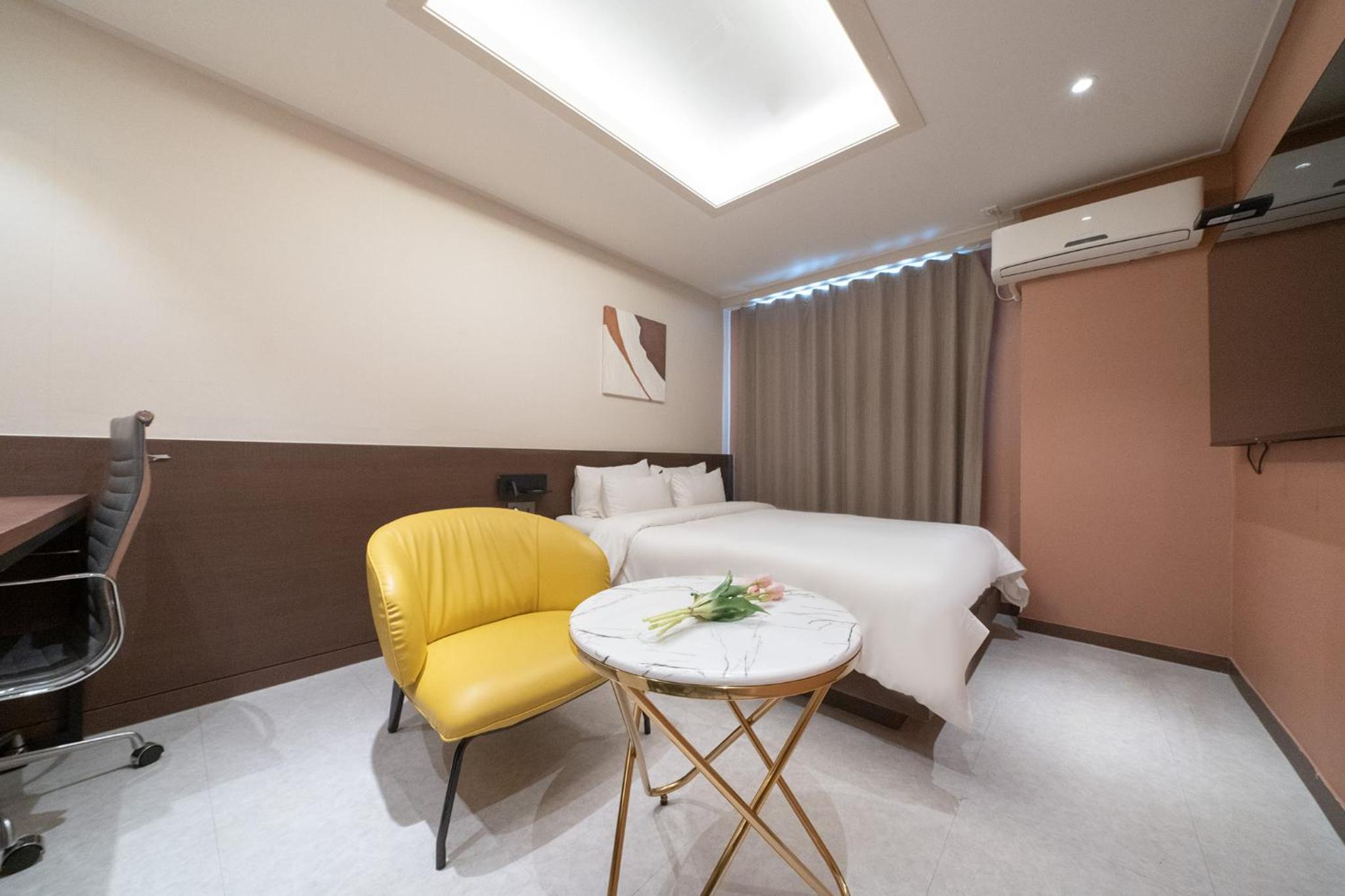 Deluxe Double Room - Photo 3
