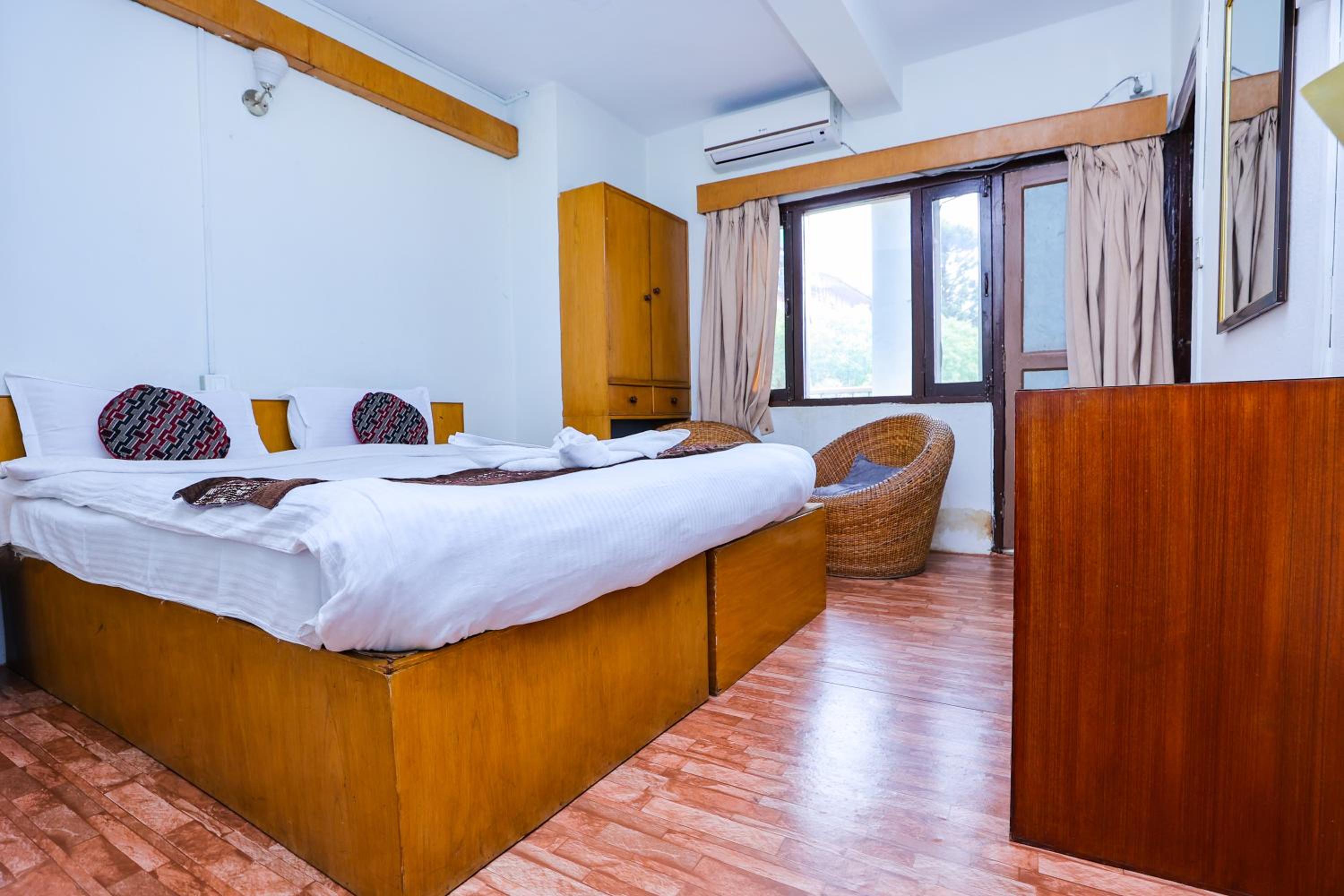 Deluxe Double Room with Balcony