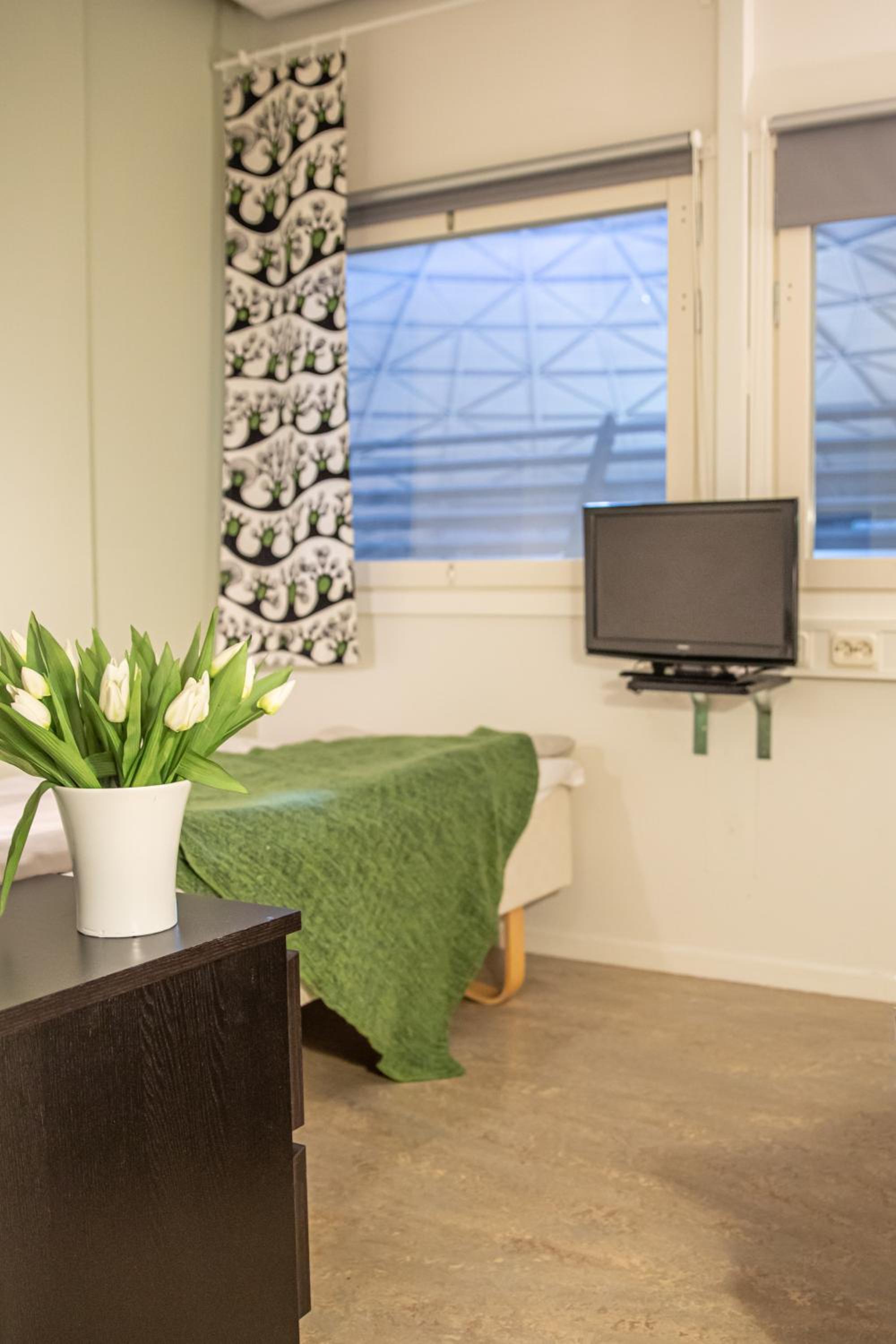 Single Room - Photo 8