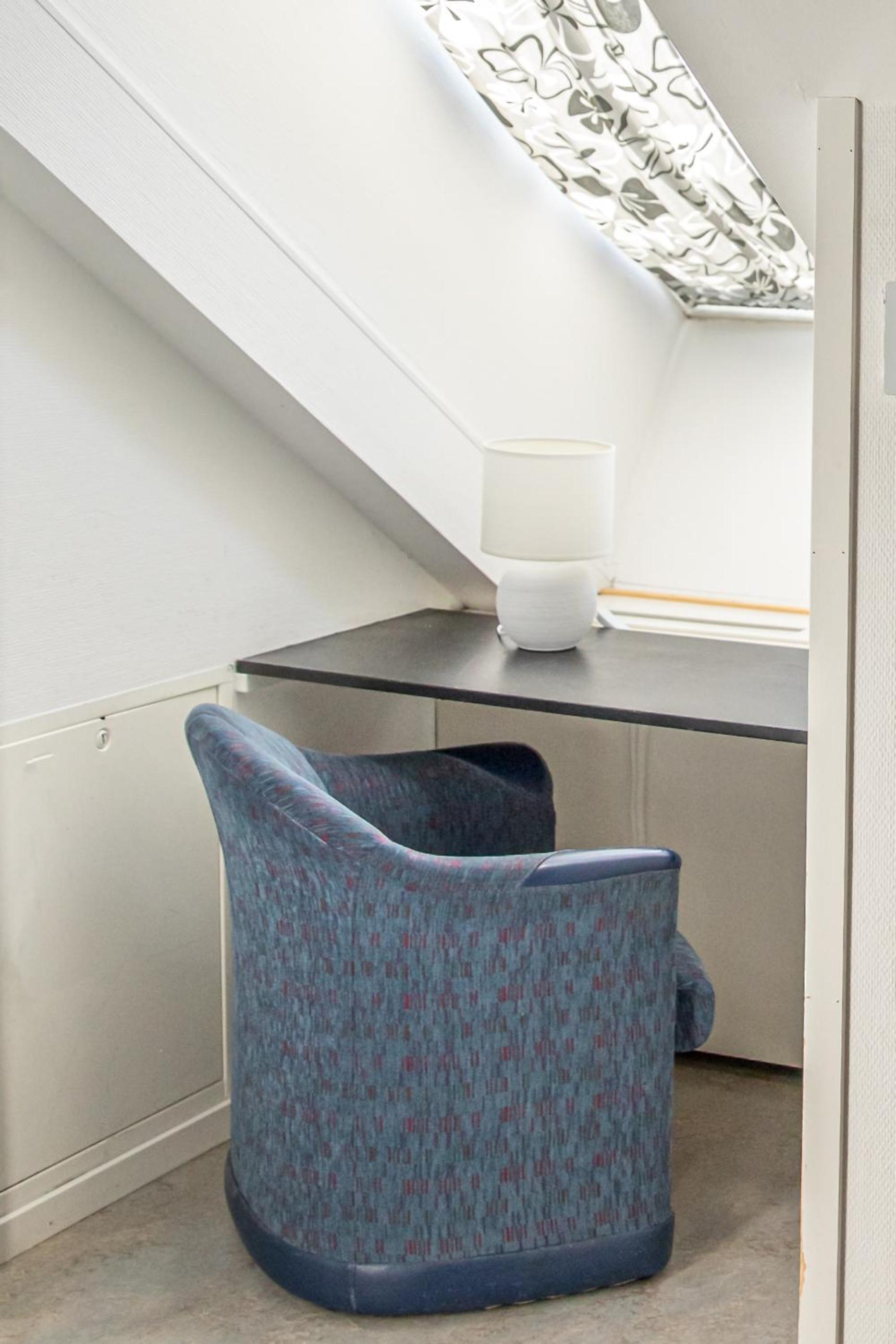 Twin Room - Photo 6