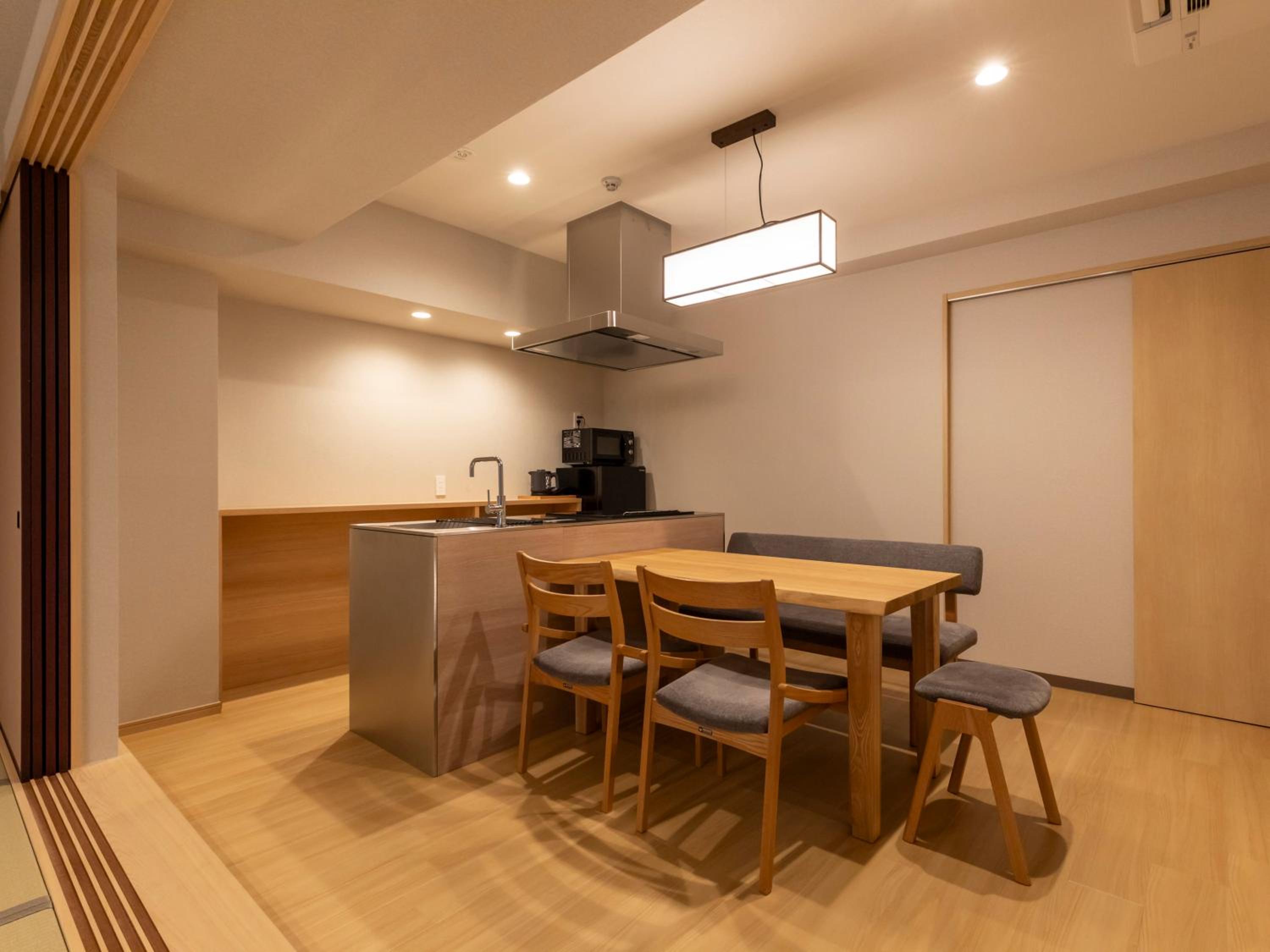 Japanese-Style Room - Photo 8