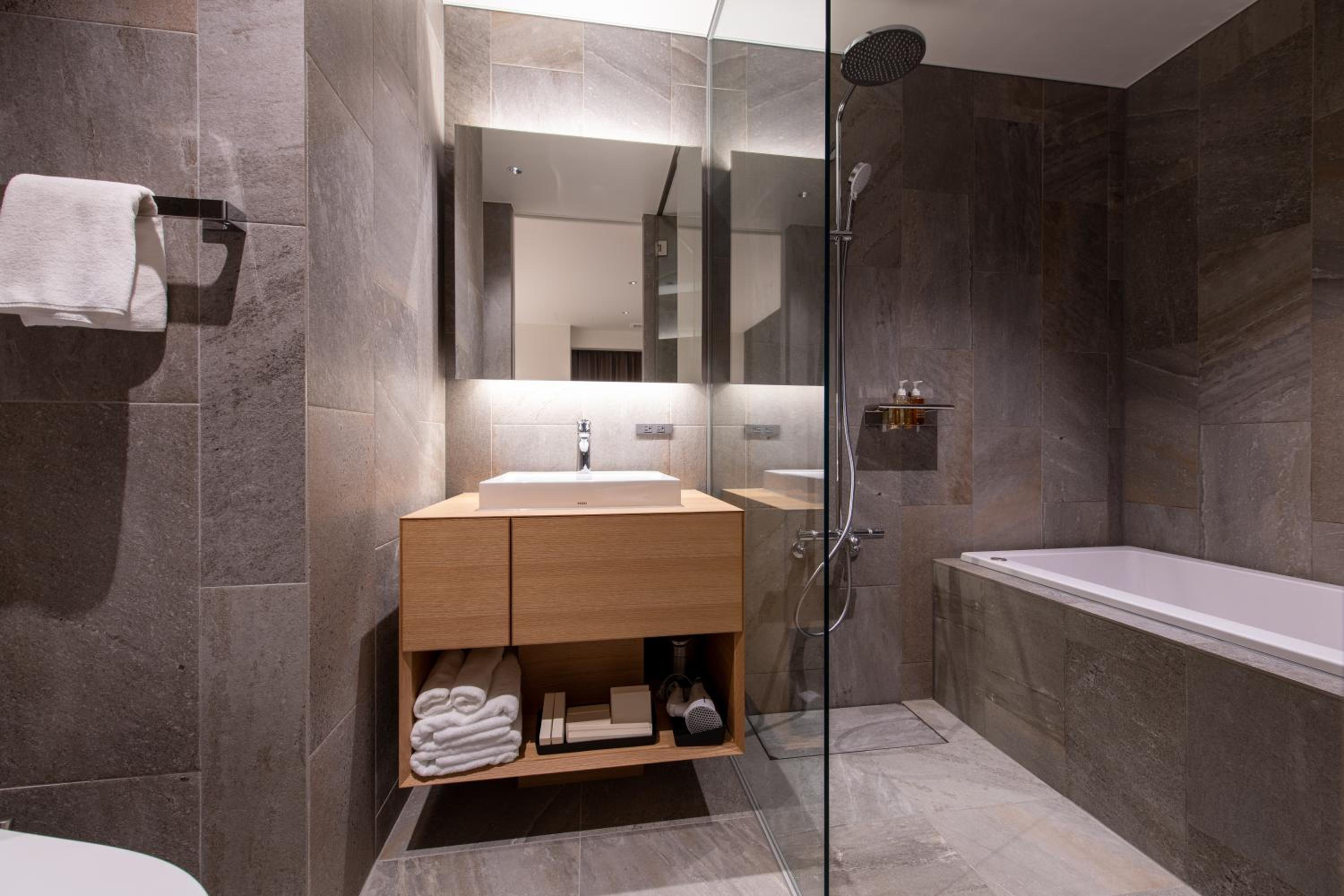 1 Bedroom Premier Residence photo 2