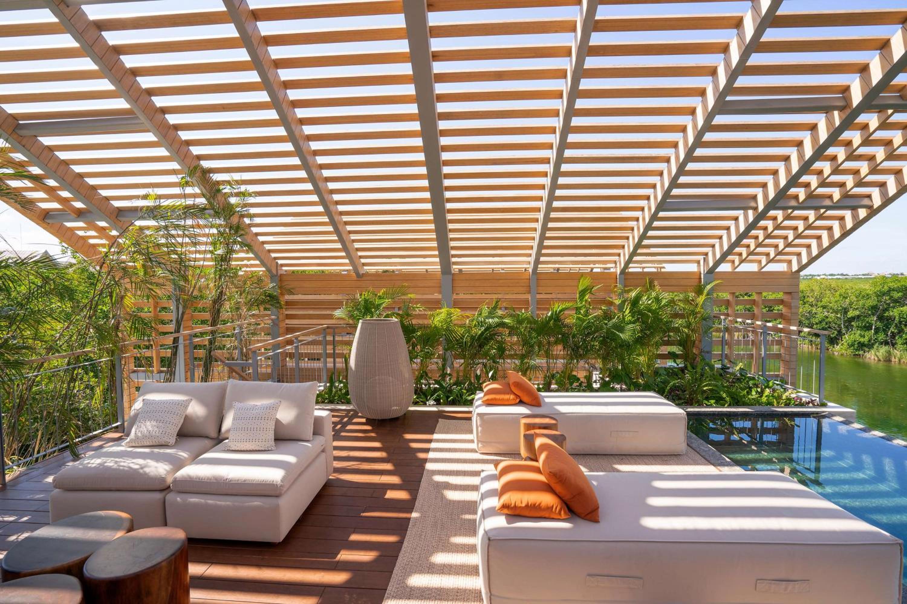 Lagoon & Sunset Rooftop Pool Villa - Photo 5