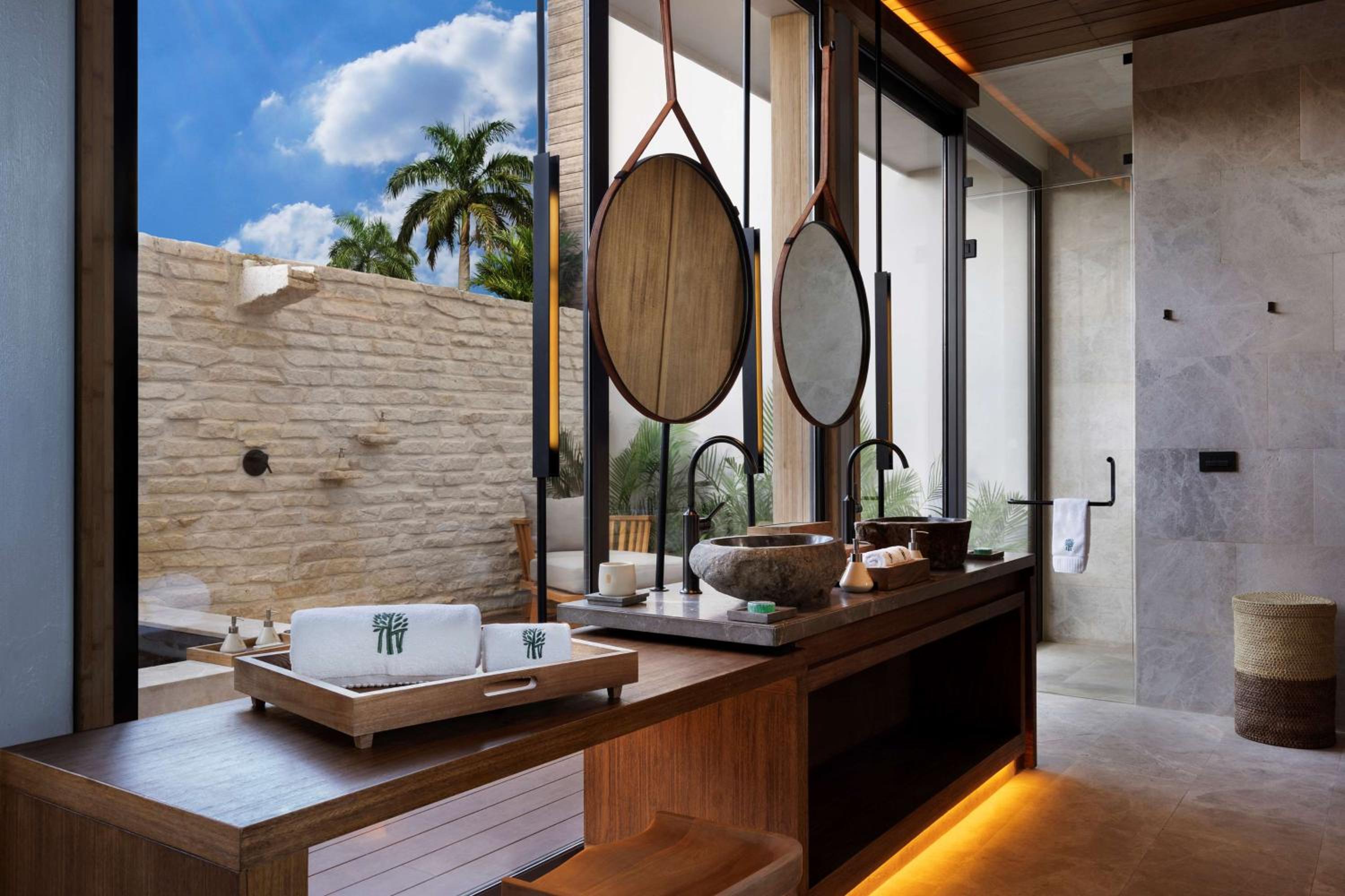 Beachfront Terrace Pool Suite - Photo 4