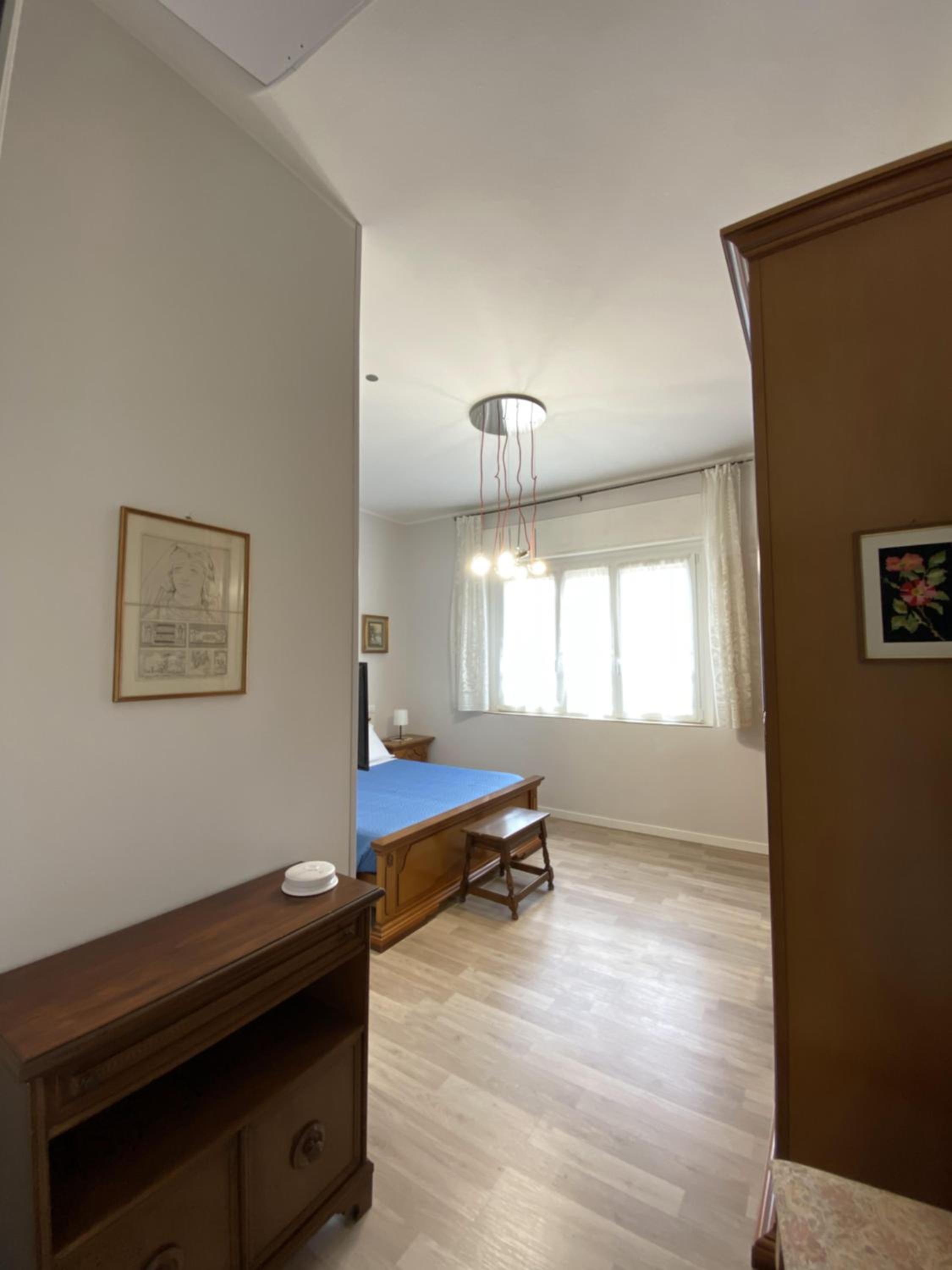 King Room with Mountain View