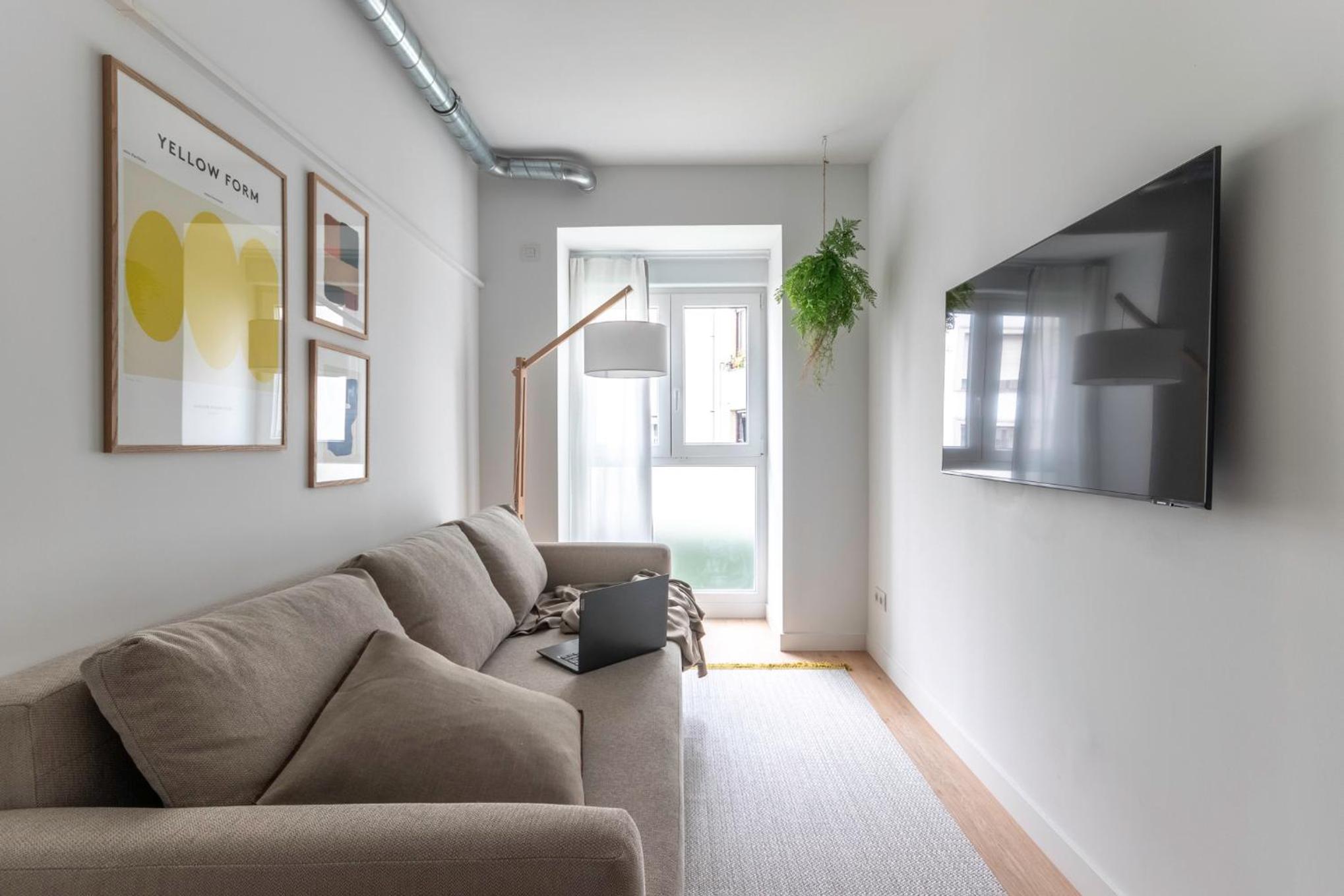 Family Studio - Photo 3