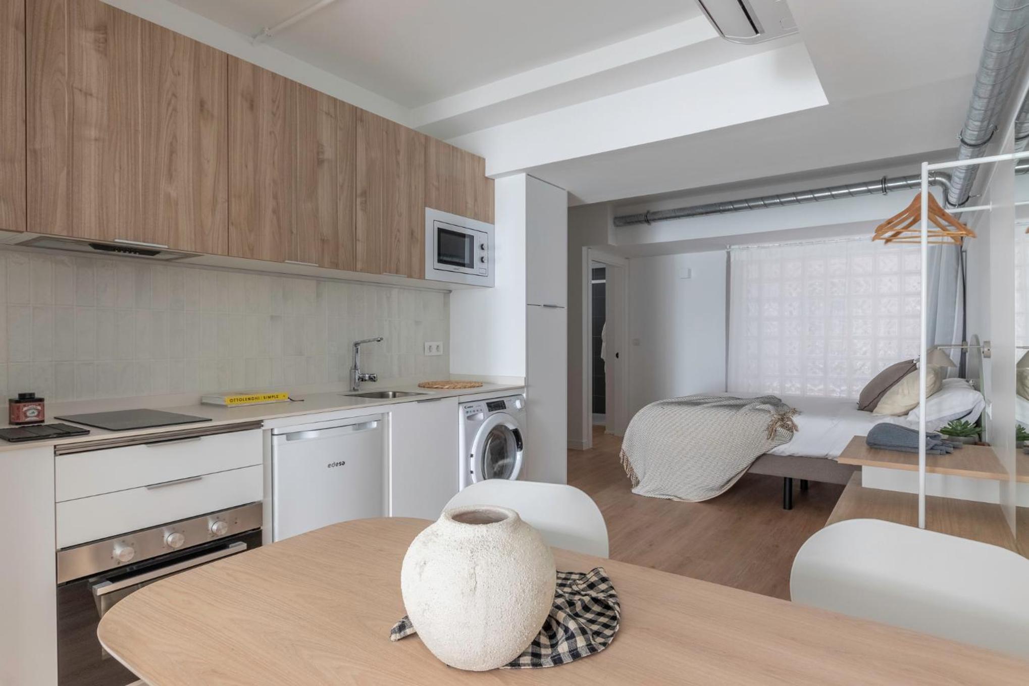 Family Studio - Photo 8