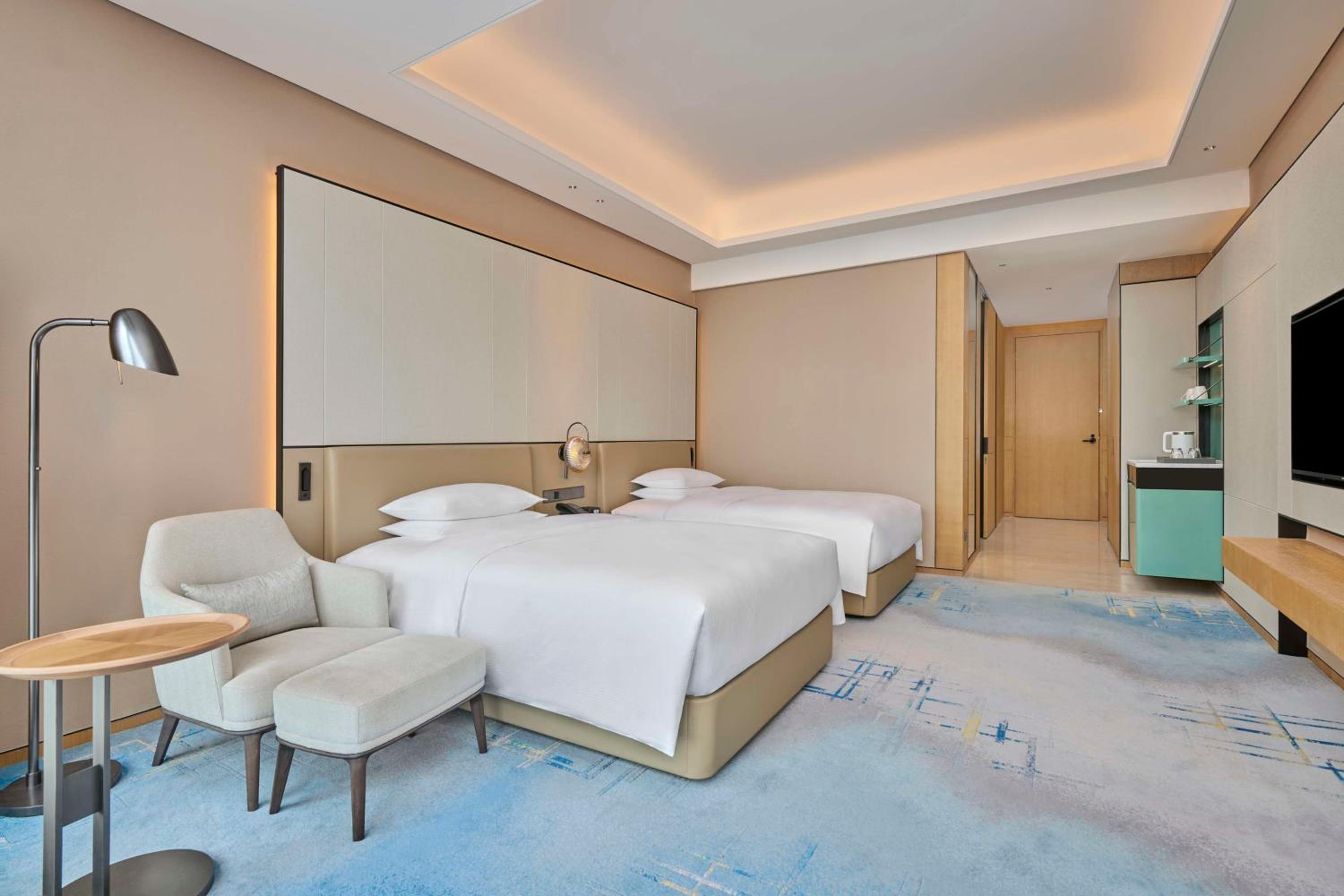 Deluxe Twin Room - Photo 3
