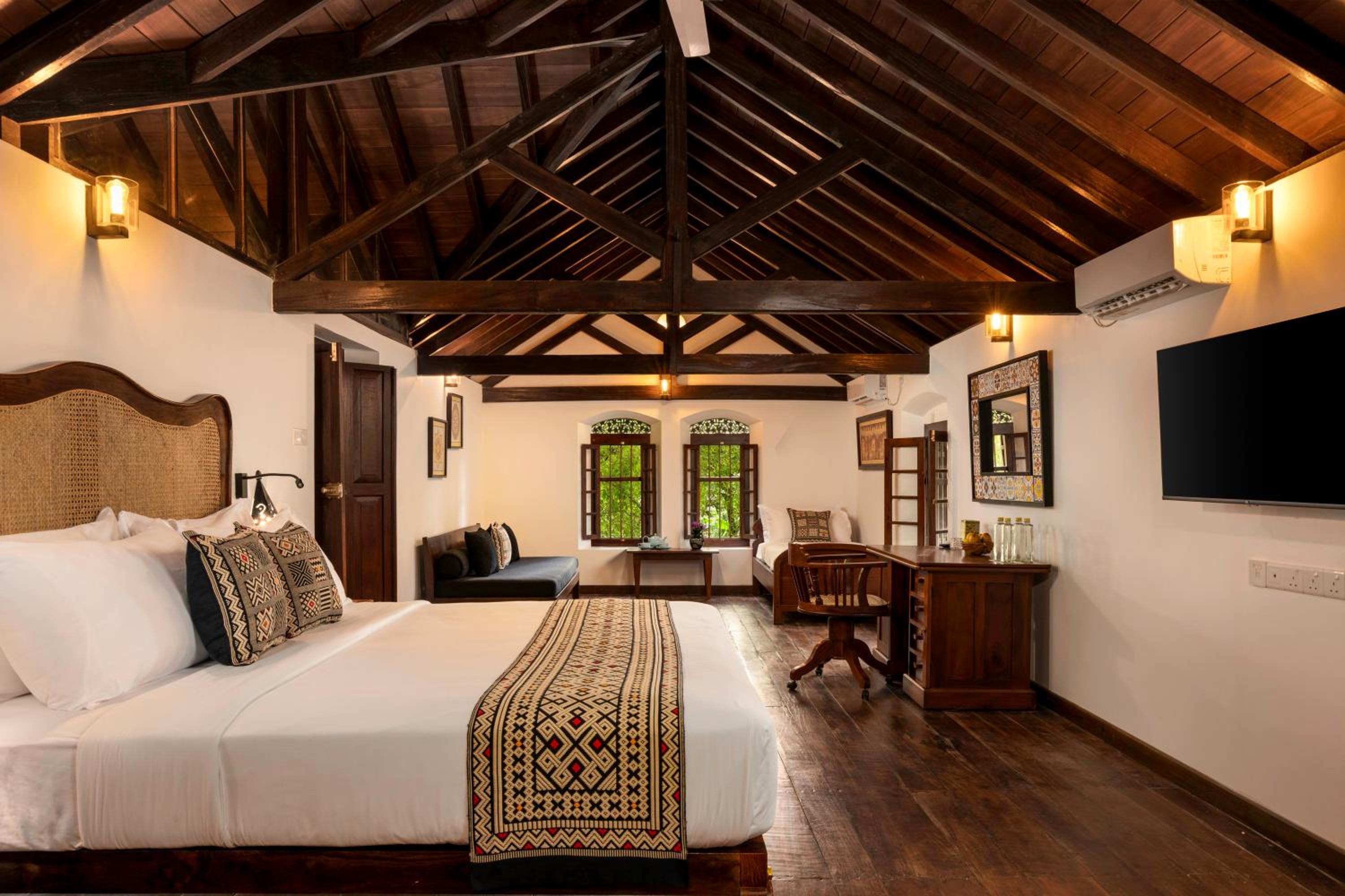 Quadruple Room - Photo 5