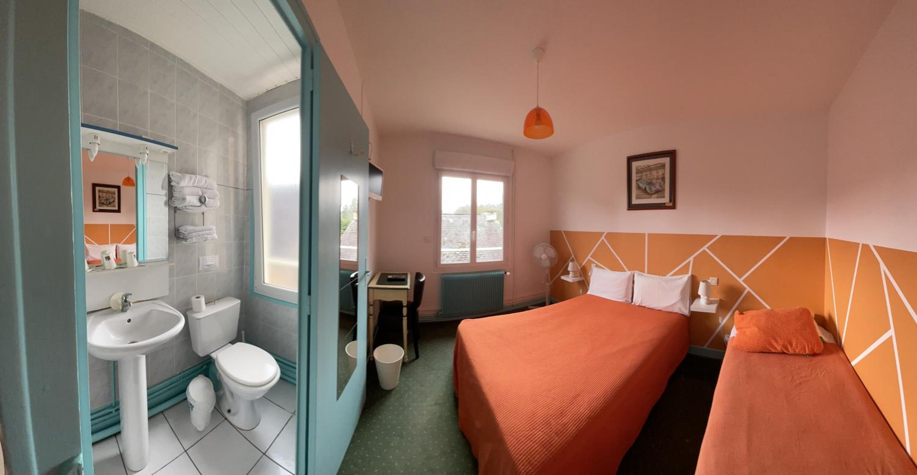 Triple Room