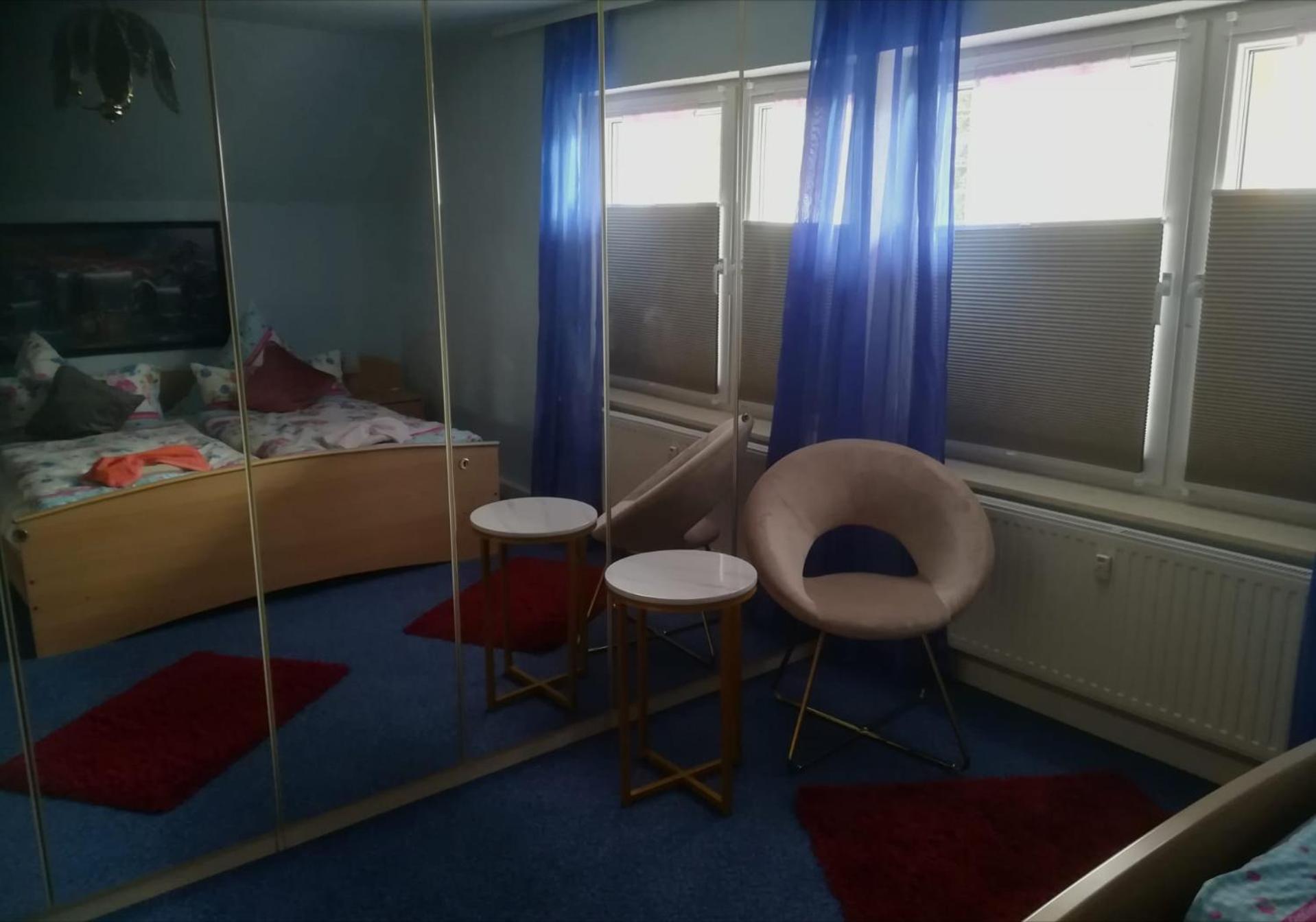 Family Room with Bath - Photo 2