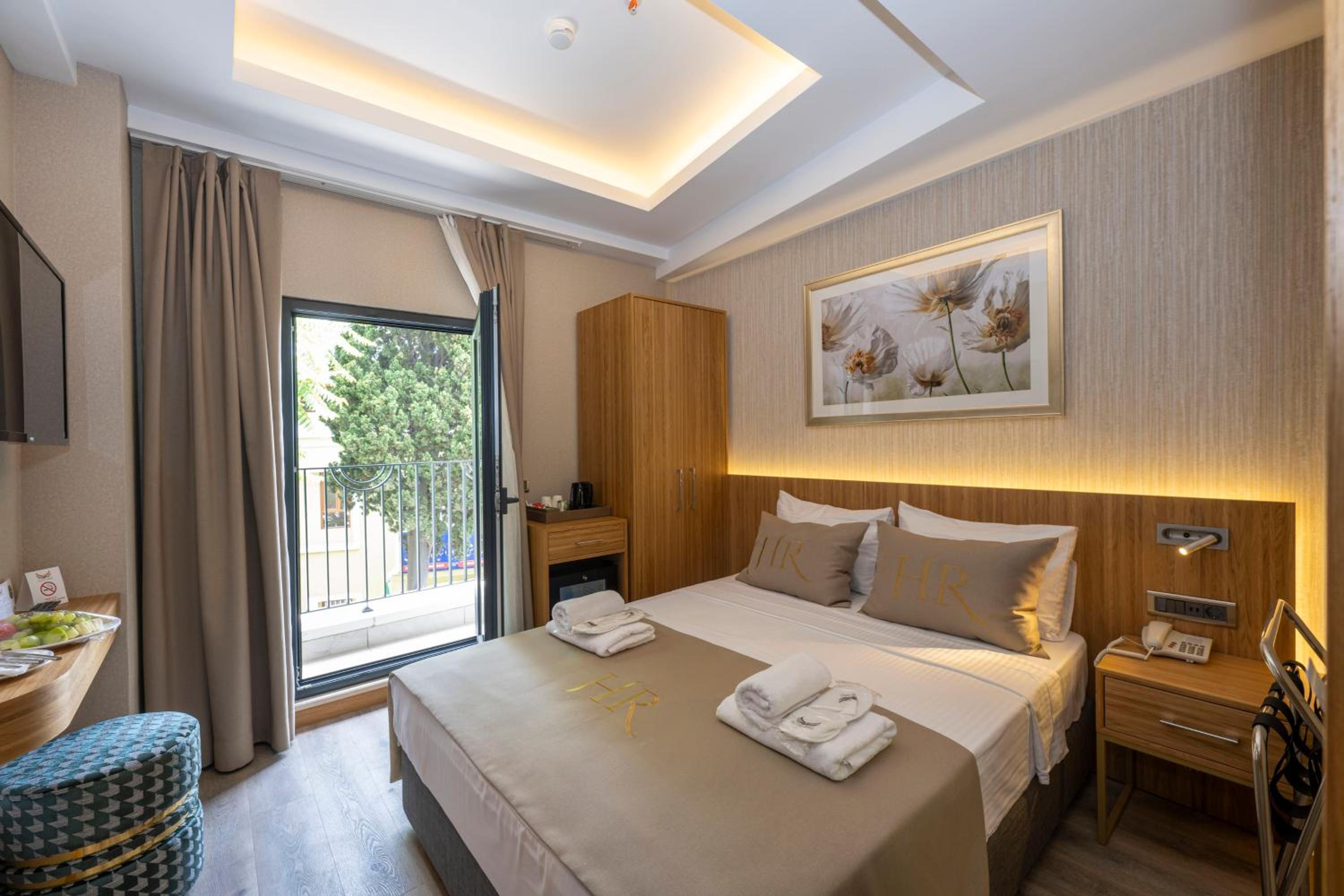 Standard Double Room photo 3