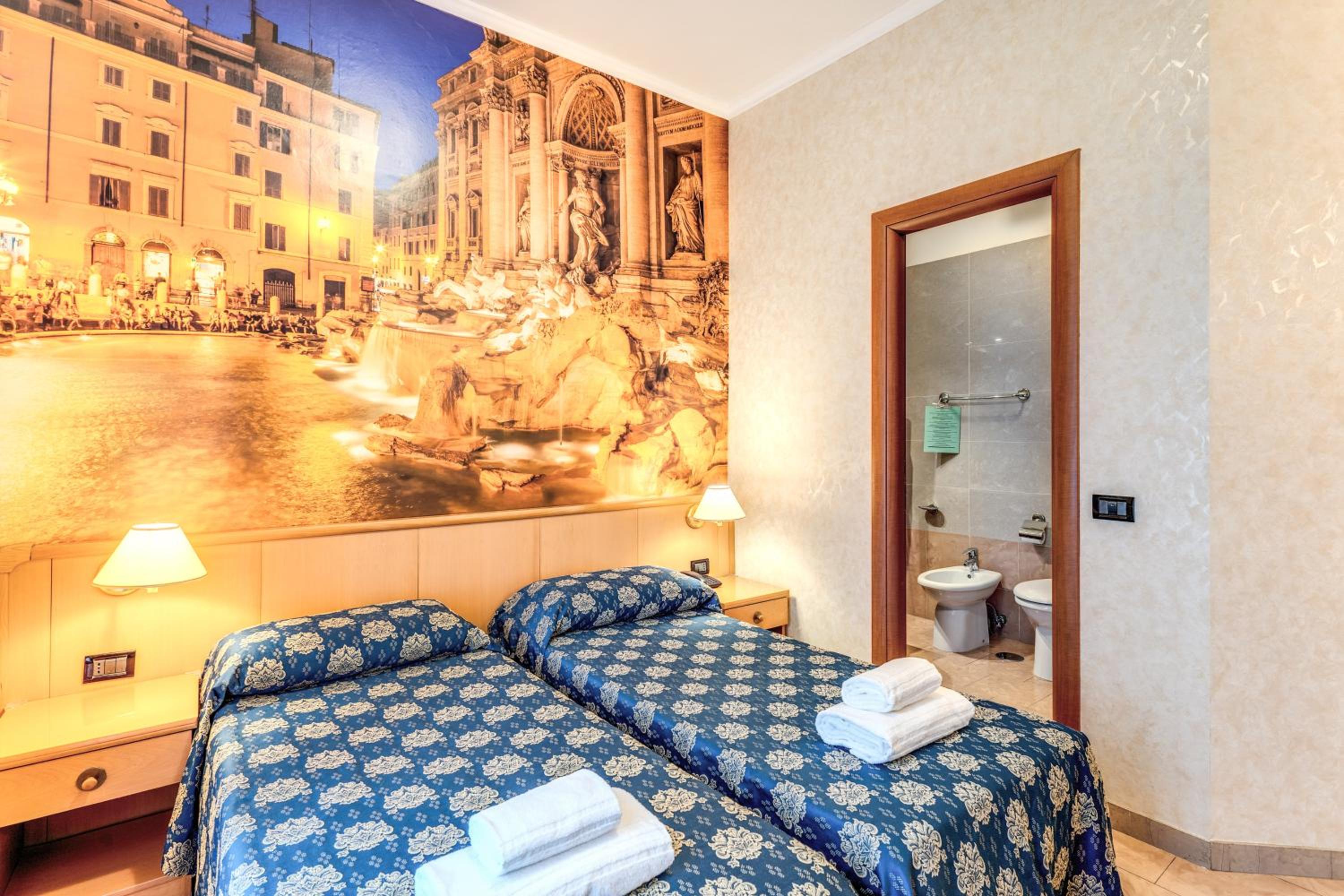 Double Room - Photo 15
