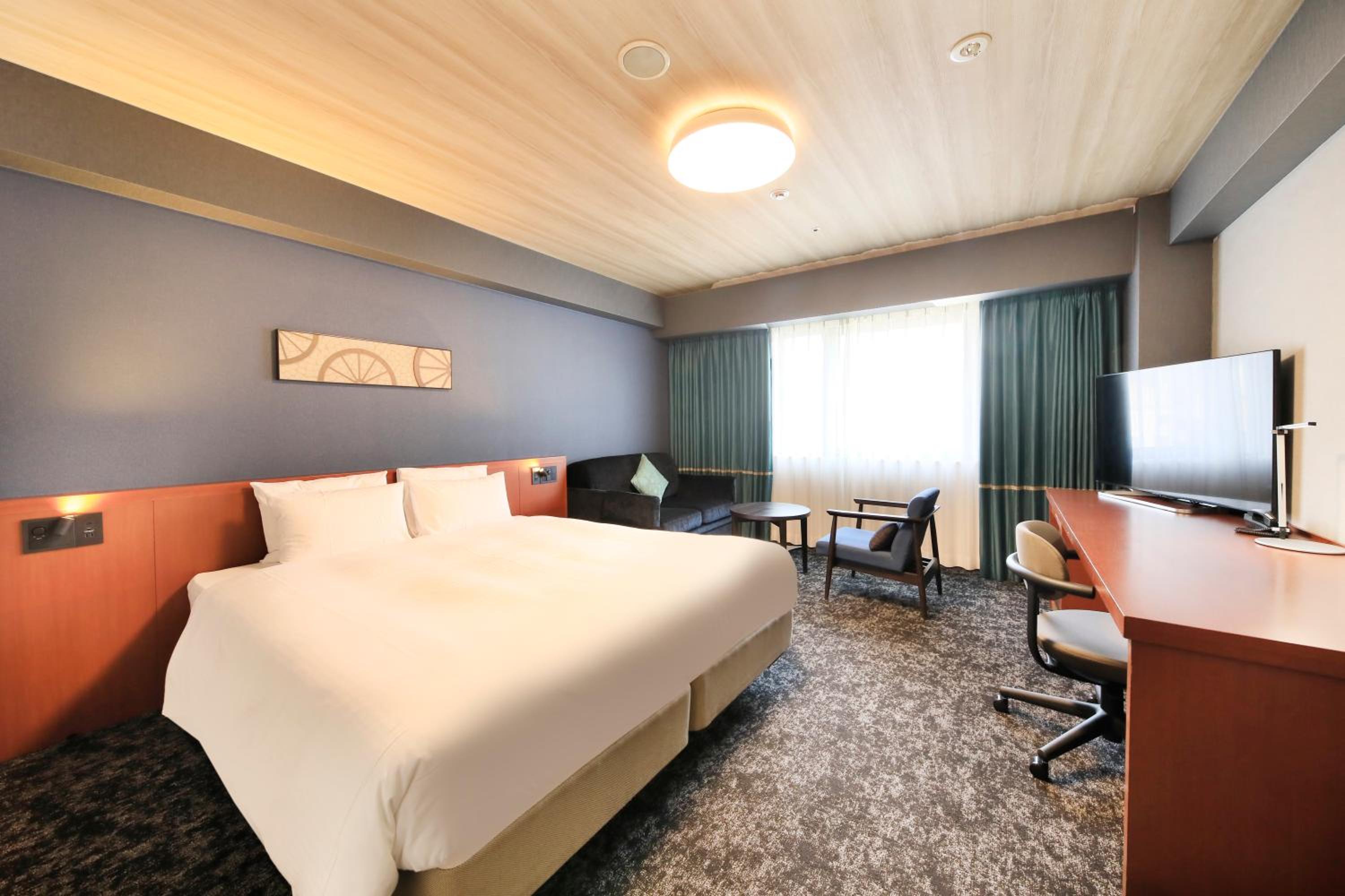 Deluxe Double Room - Smoking - Photo 2