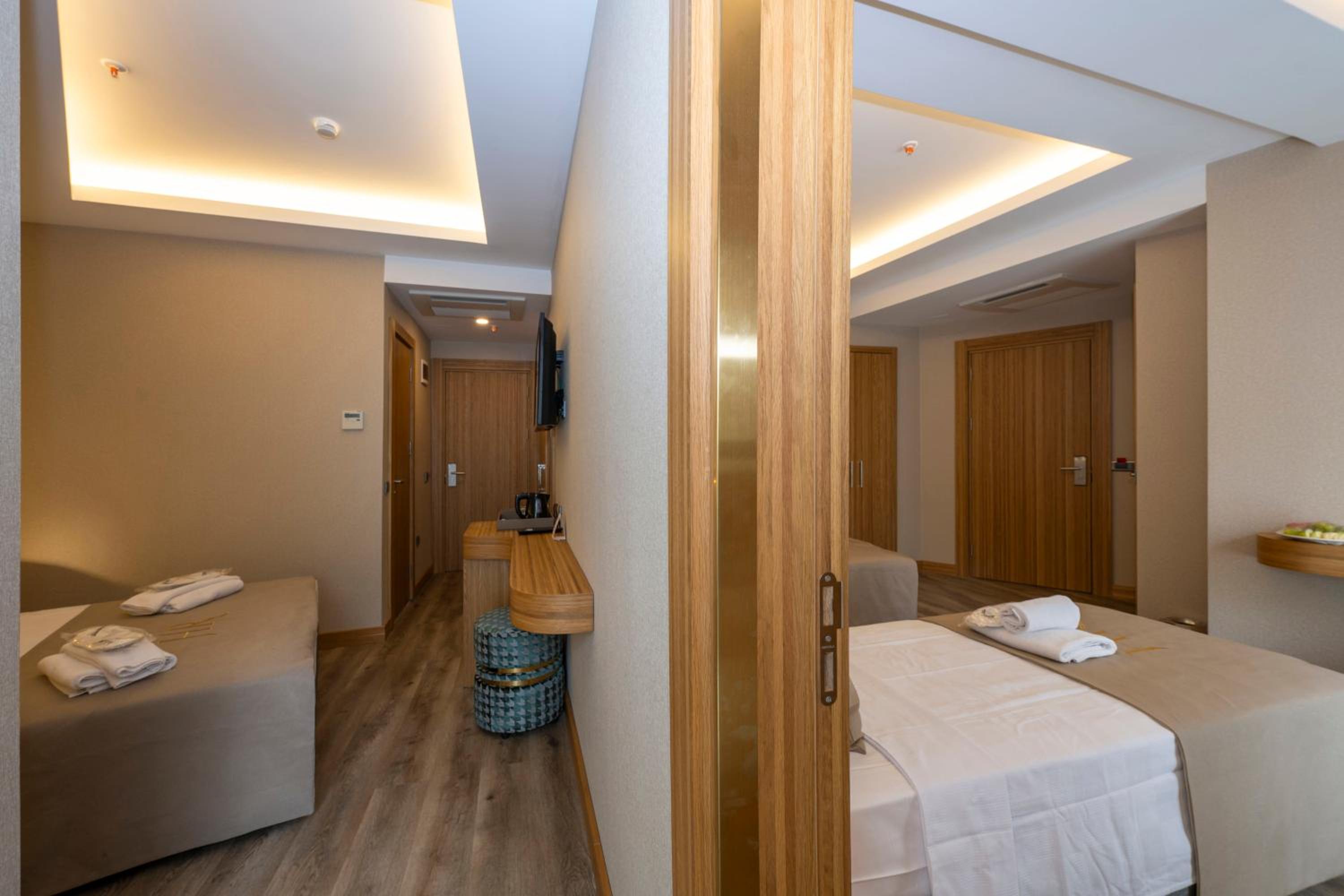 Quadruple Room photo 3