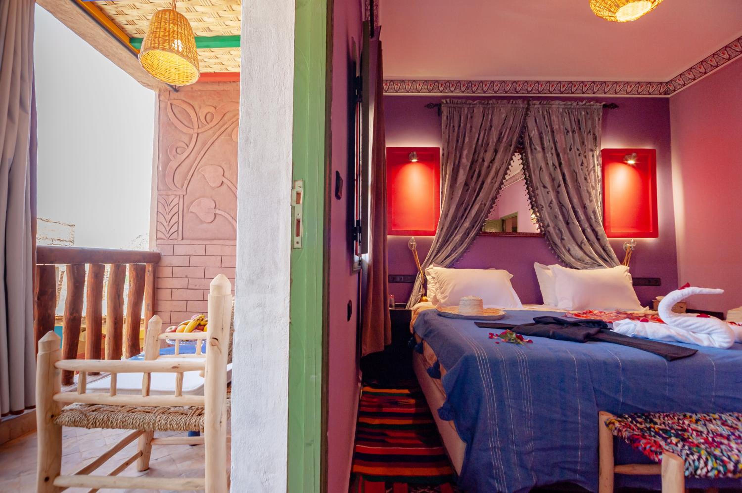 Superior King Room photo 2