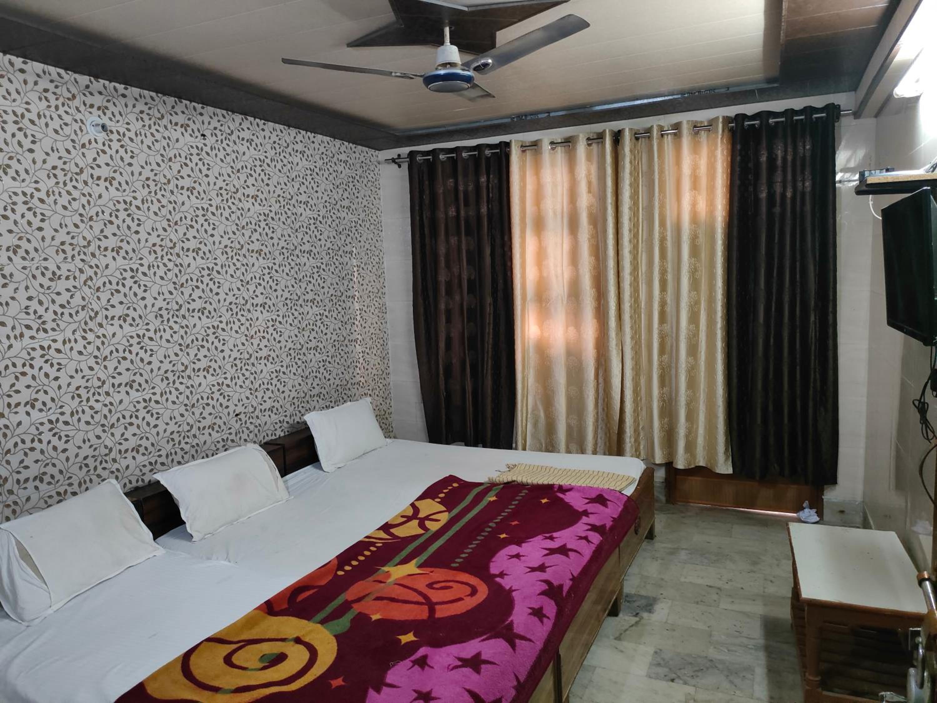 Superior Triple Room