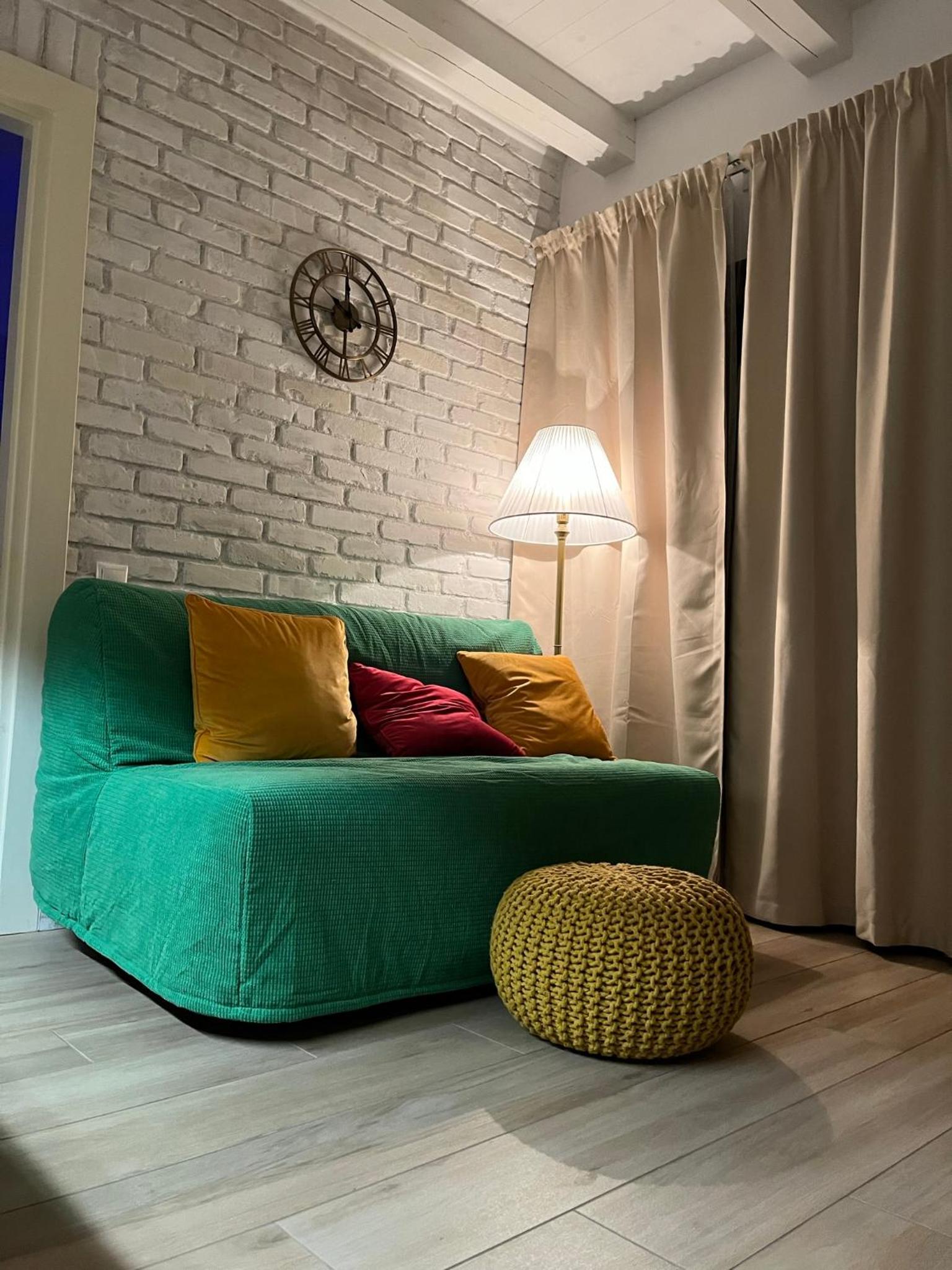 One-Bedroom House photo 2