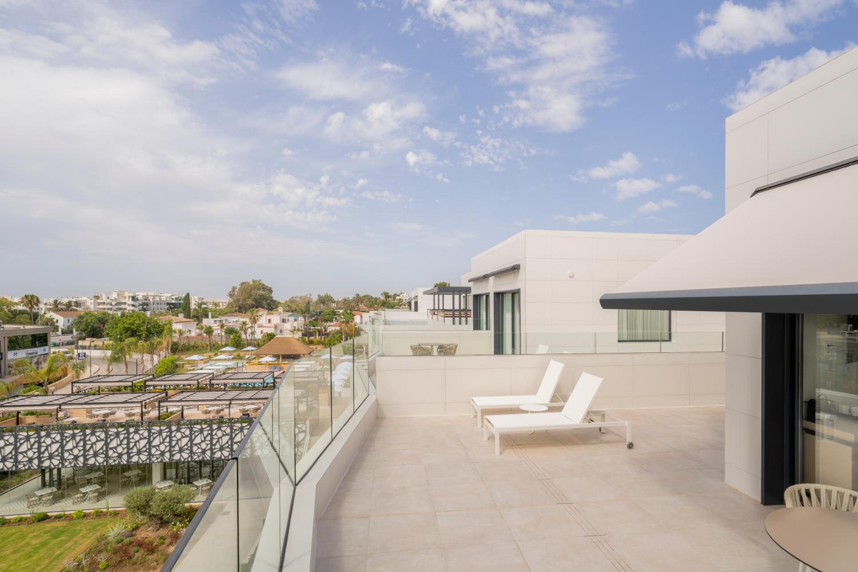 Premium Double Room with Terrace and Sea View - Photo 4