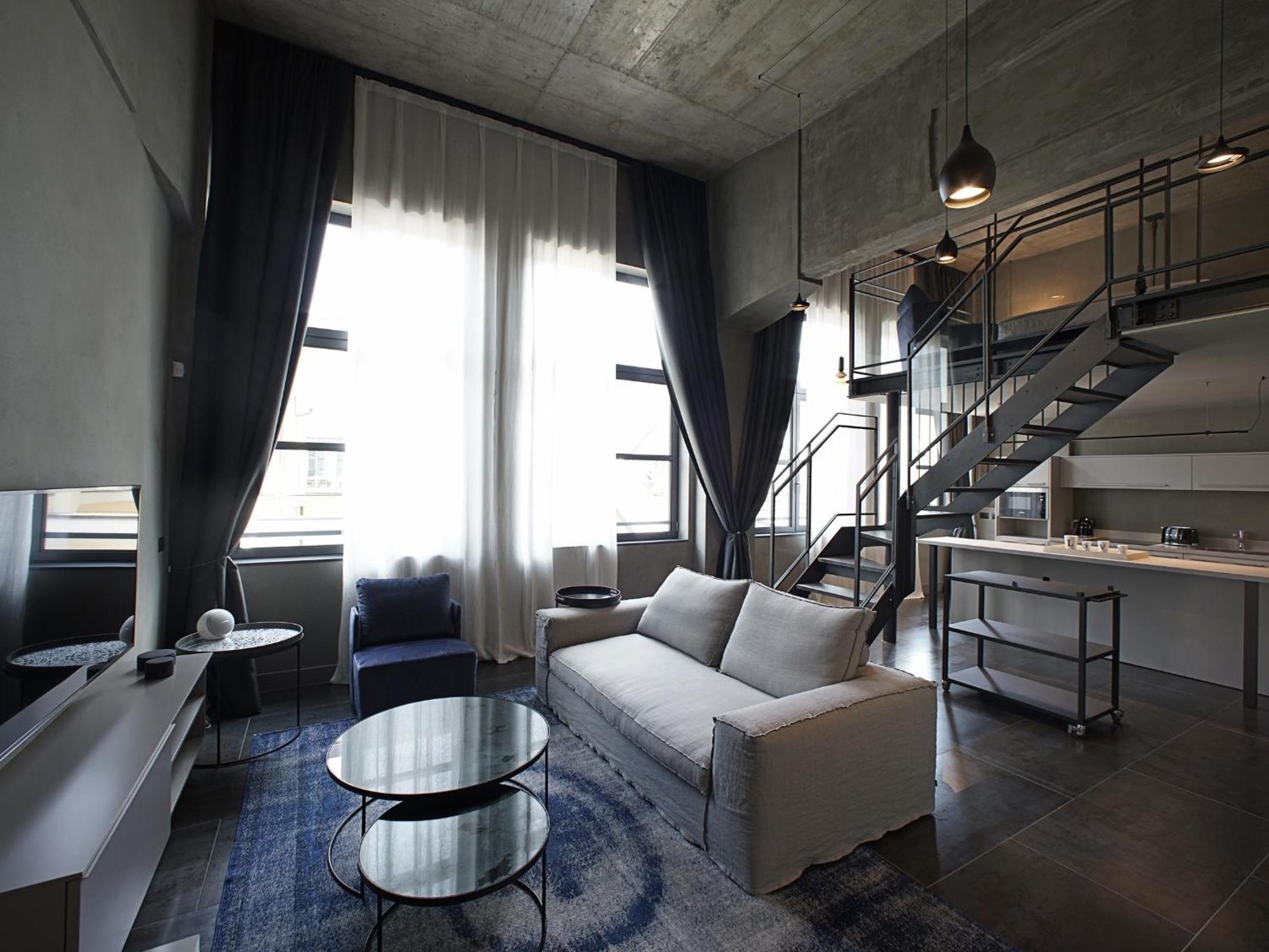 Deluxe Apartment - Photo 9