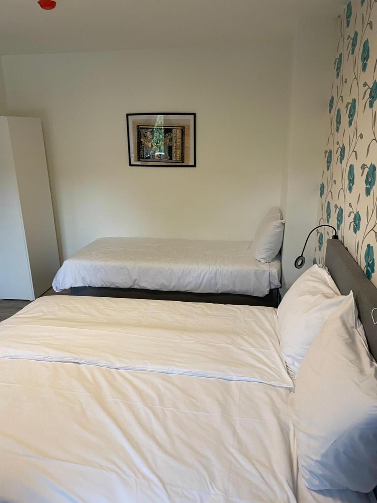 Comfort Triple Room with Shower - Photo 2