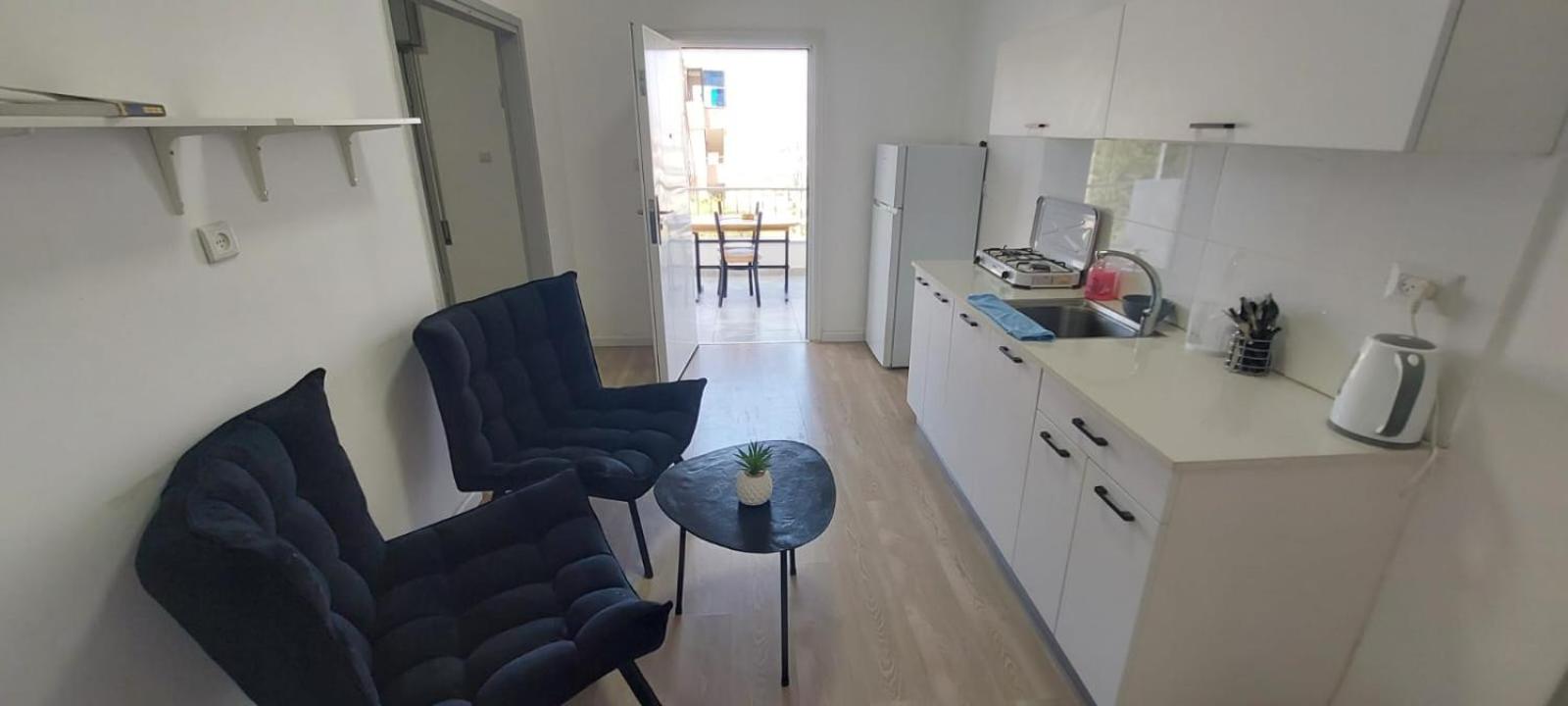 Two-Bedroom Apartment - Photo 35