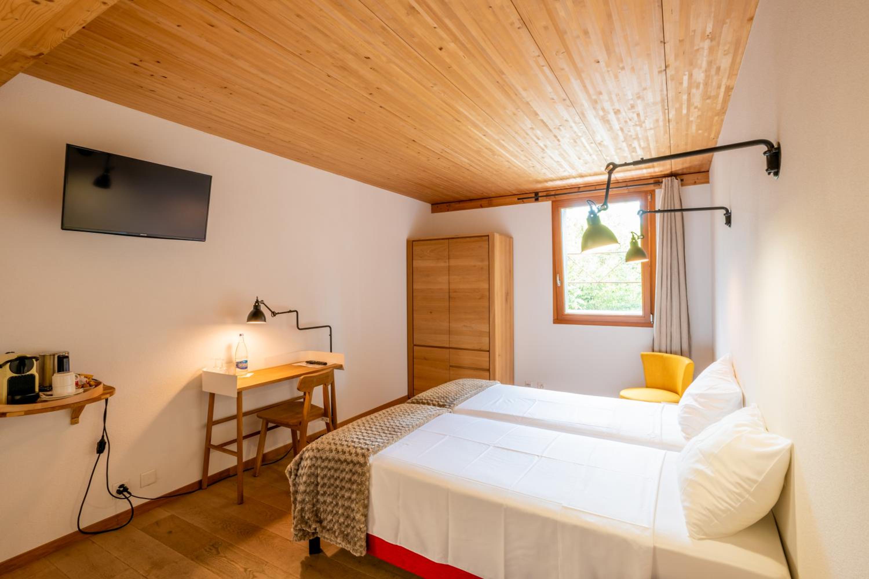 Superior Double or Twin Room photo 2
