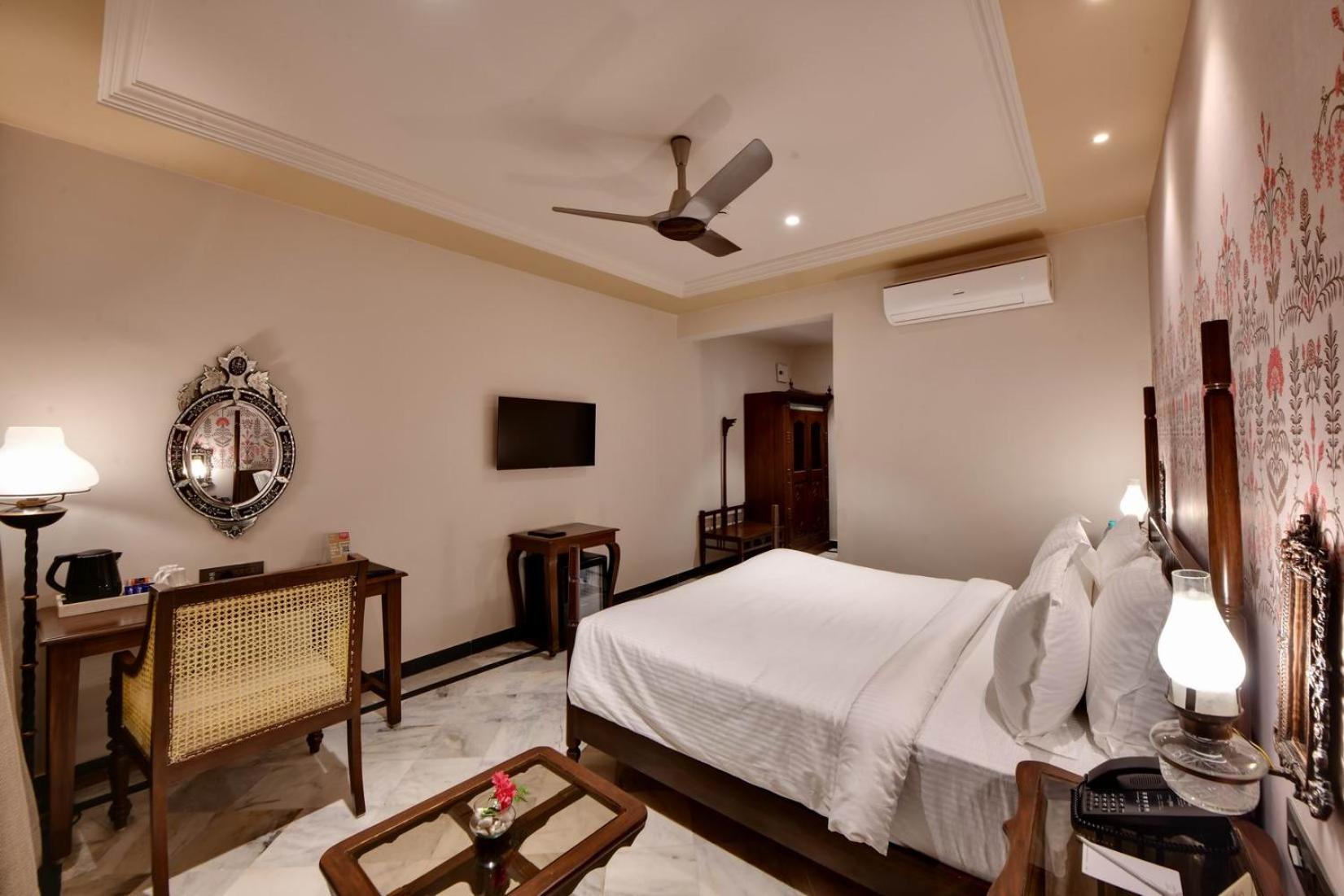 Winter Green Premium Room - Photo 12