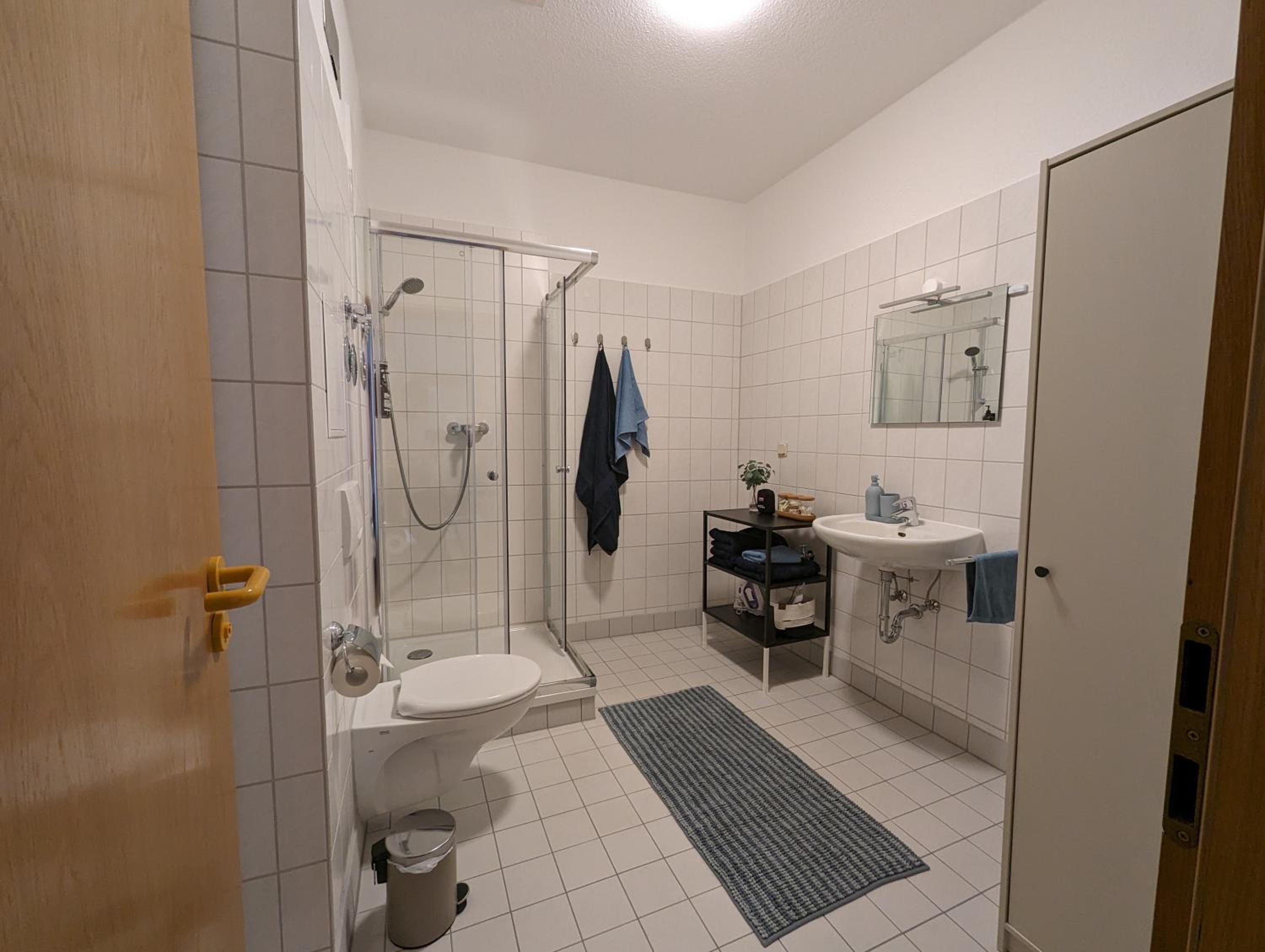 One-Bedroom Apartment photo 3