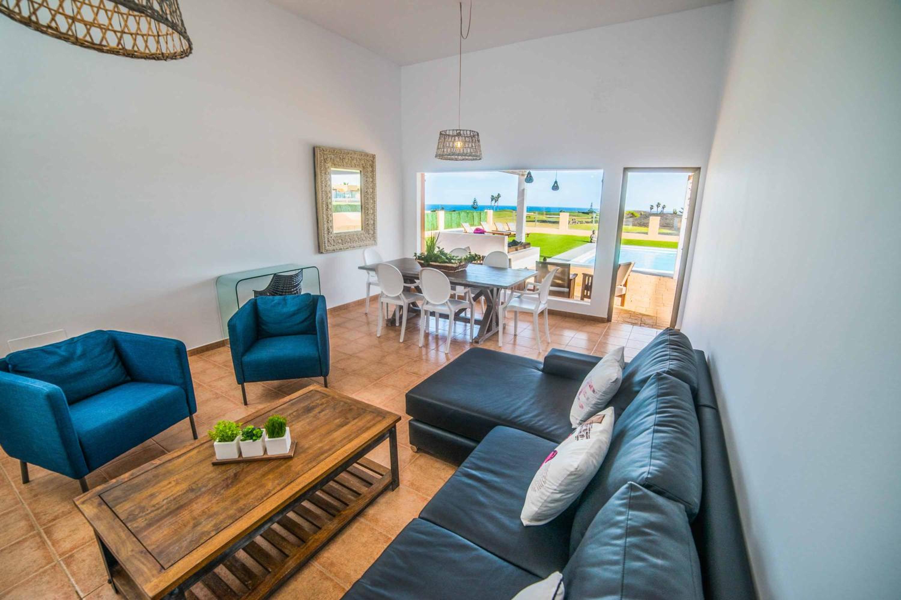 Villa de Cuatro Habitaciones